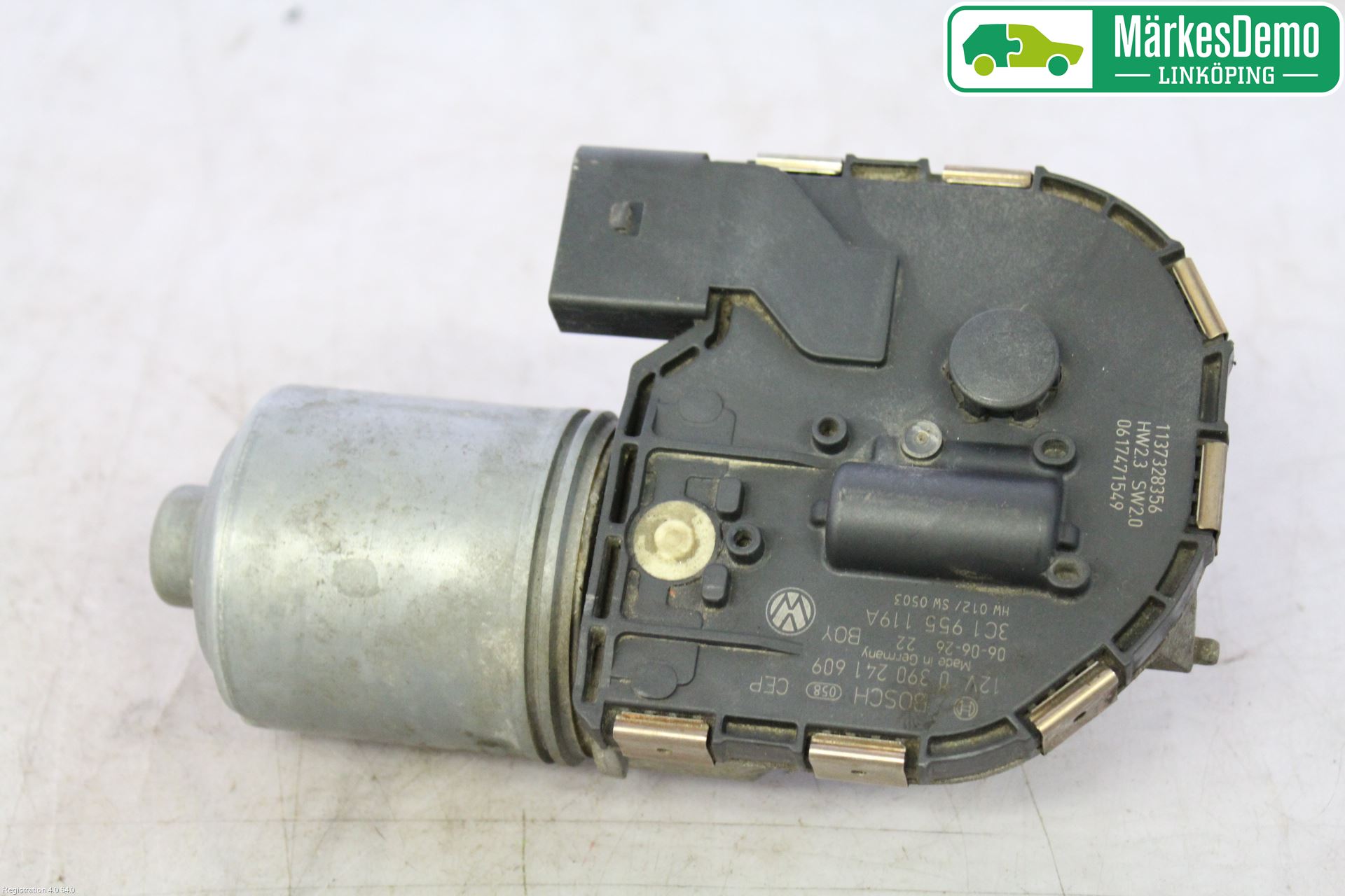 Volkswagen VW PASSAT 05-11 Torkarmotor Vindruta
