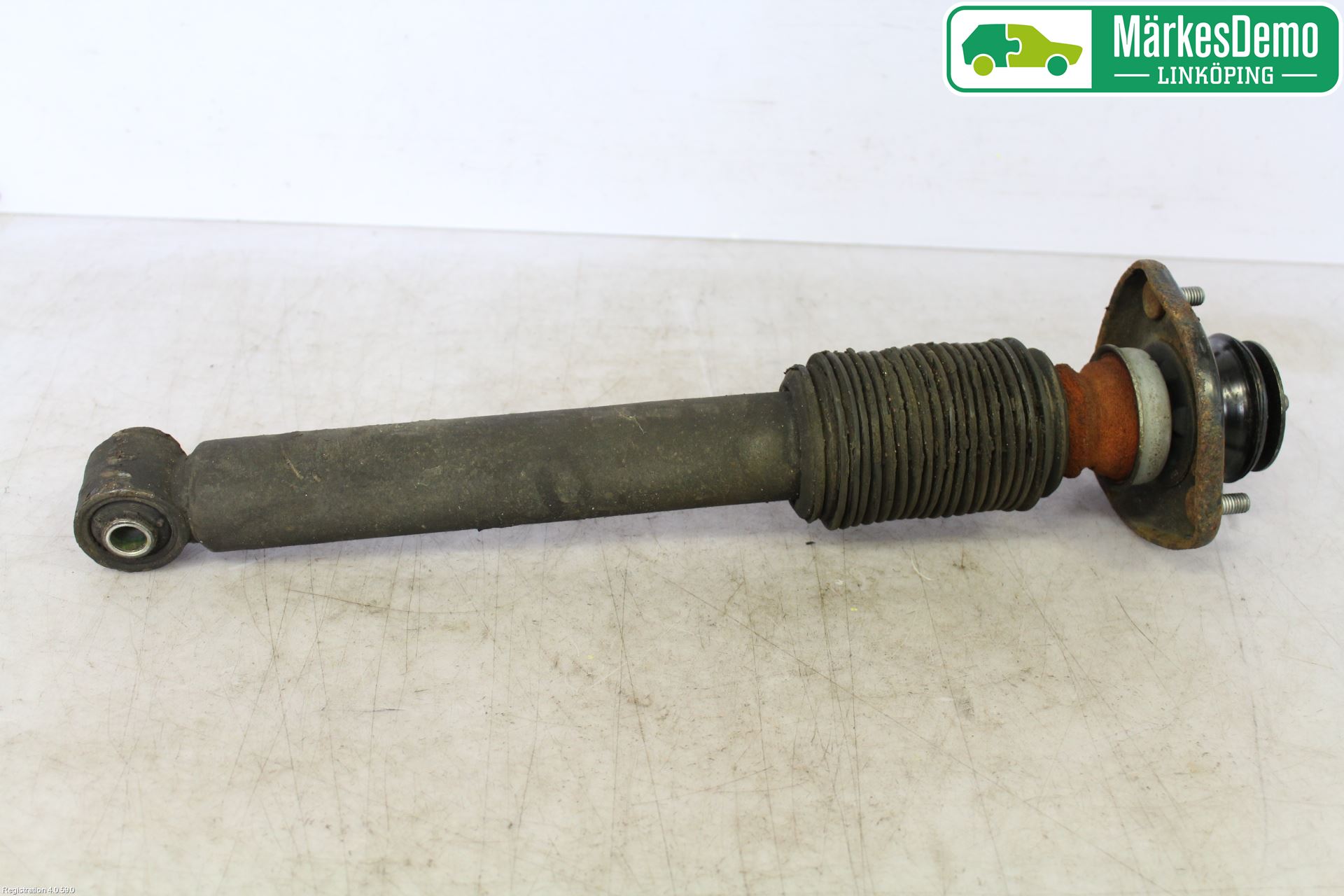 BMW X5 E53     99-06 Stötdämpare Bak