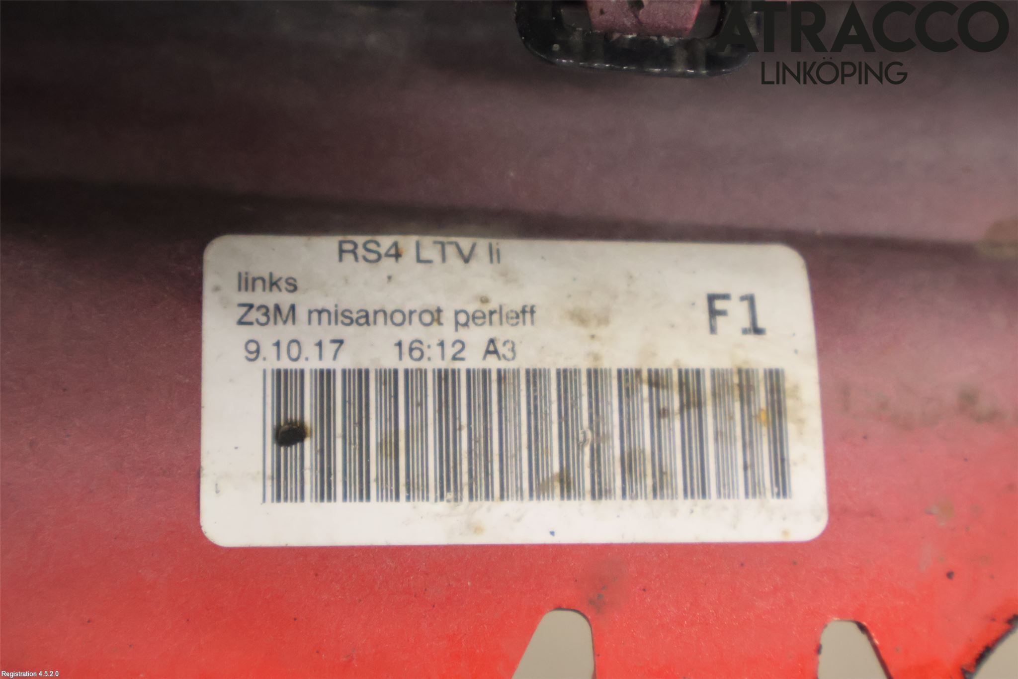 Audi A4/S4 B9 16-19 Sidokjol Vä