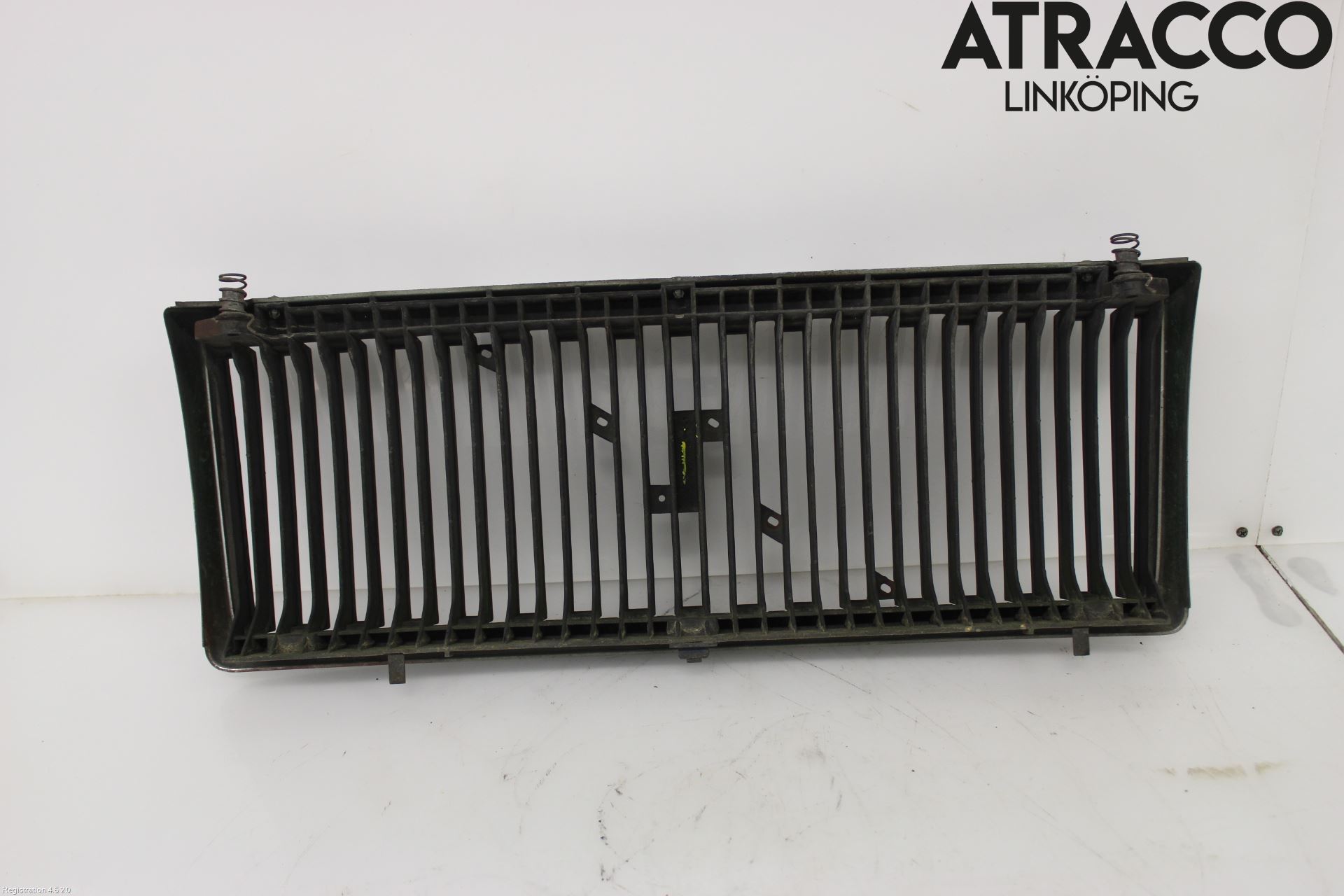 Volvo 240 81-87 Grill-Galler