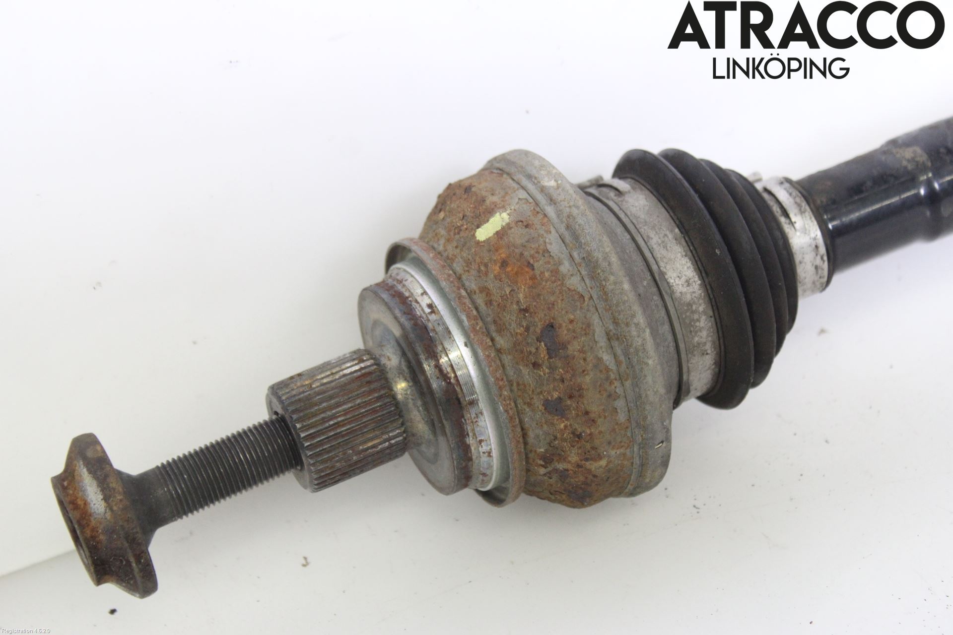 Audi A4/S4 B9 16-19 Drivaxel Bak Vänster