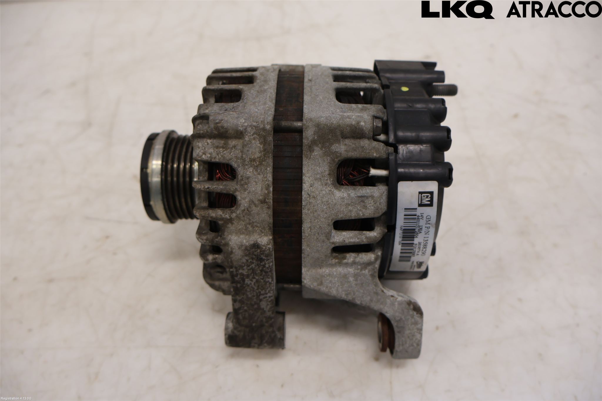 Opel ASTRA J 10-15 Generator
