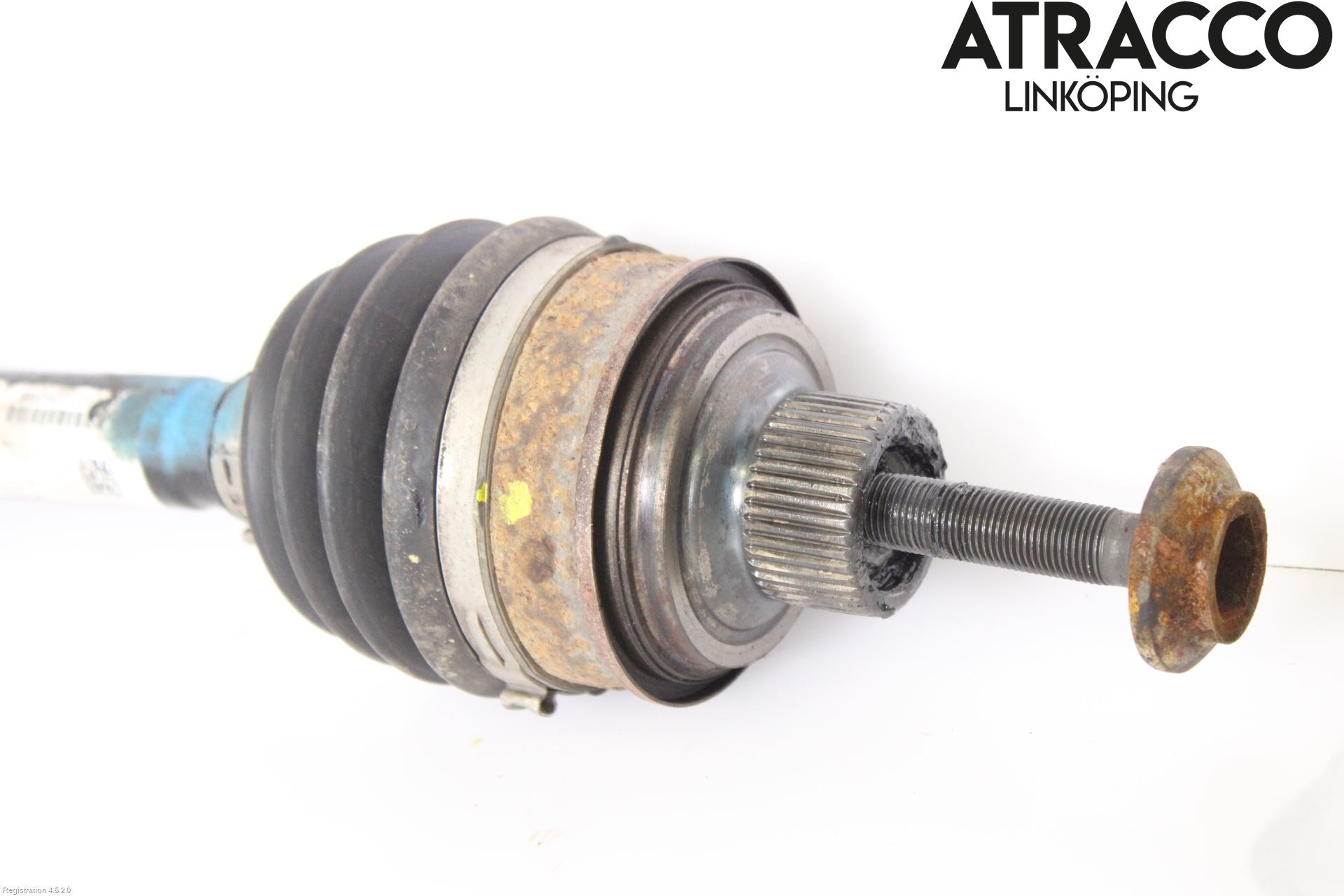 Audi A4/S4 B9 16-19 Drivaxel Fram Höger