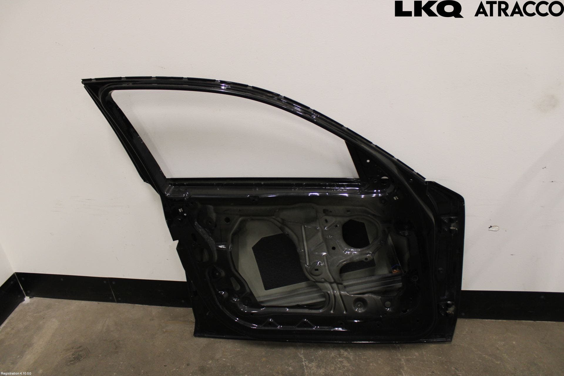 Volvo XC70 14-16 Dörr Fram Höger