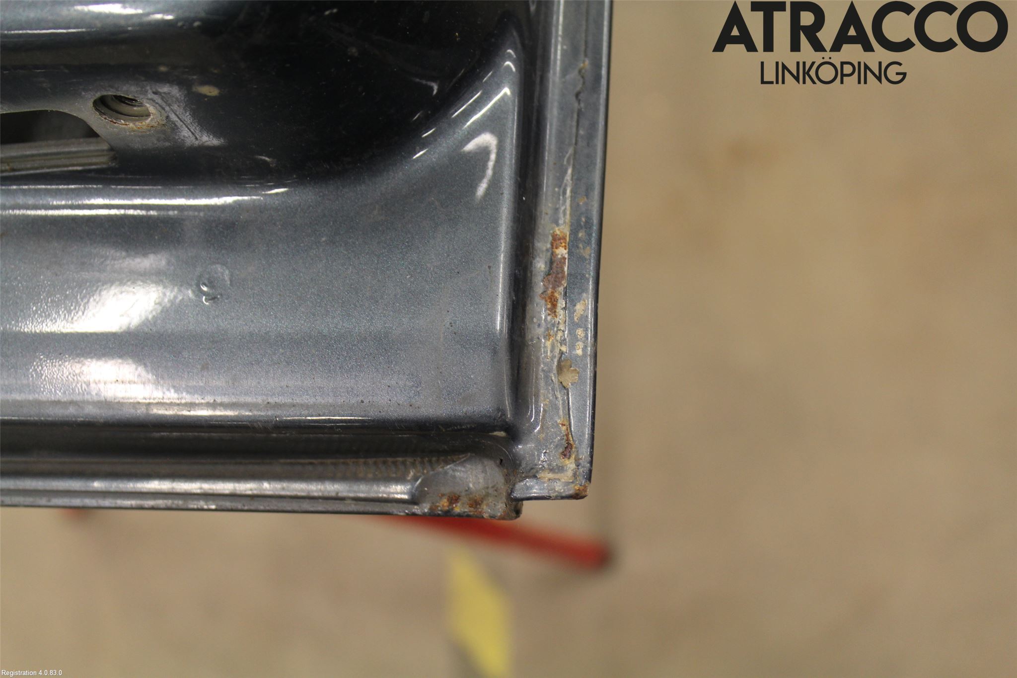 Volkswagen VW CADDY      04-10 Dörr Bak Van-Skåp Höger