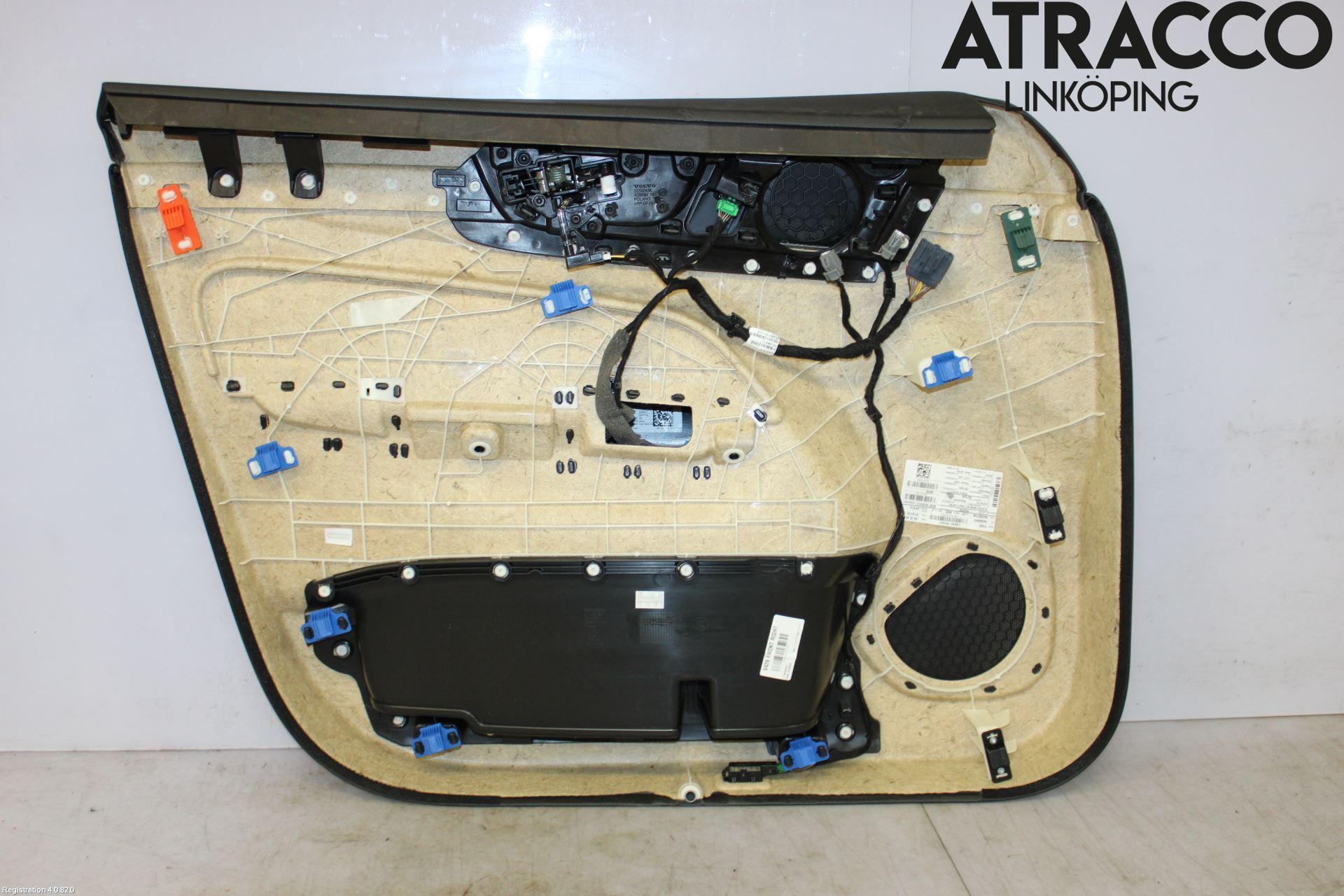 Volvo XC60 18- Dörrklädsel Hö