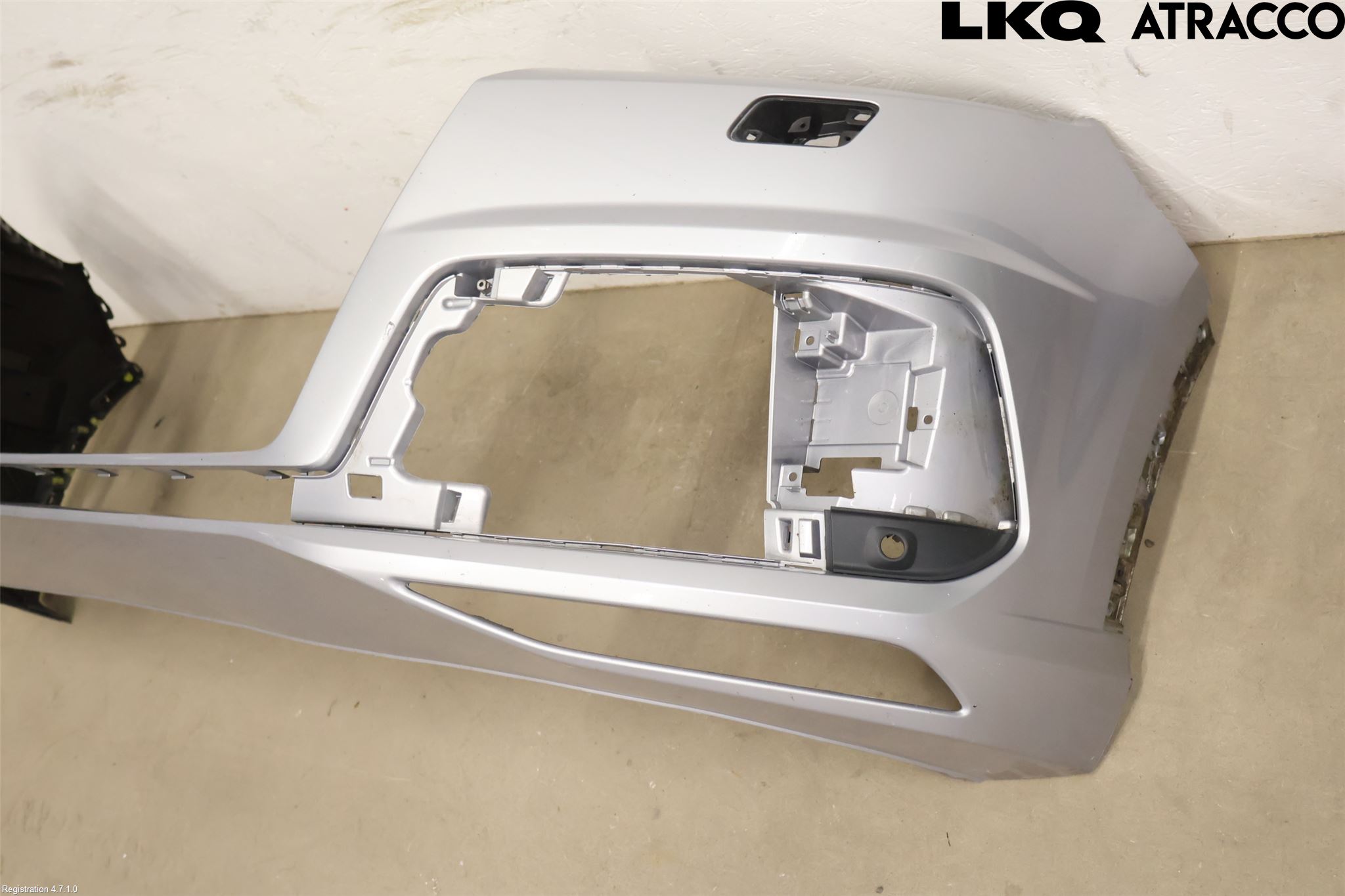 Audi Q7/SQ7 Stötfångarbeklädnad Fram