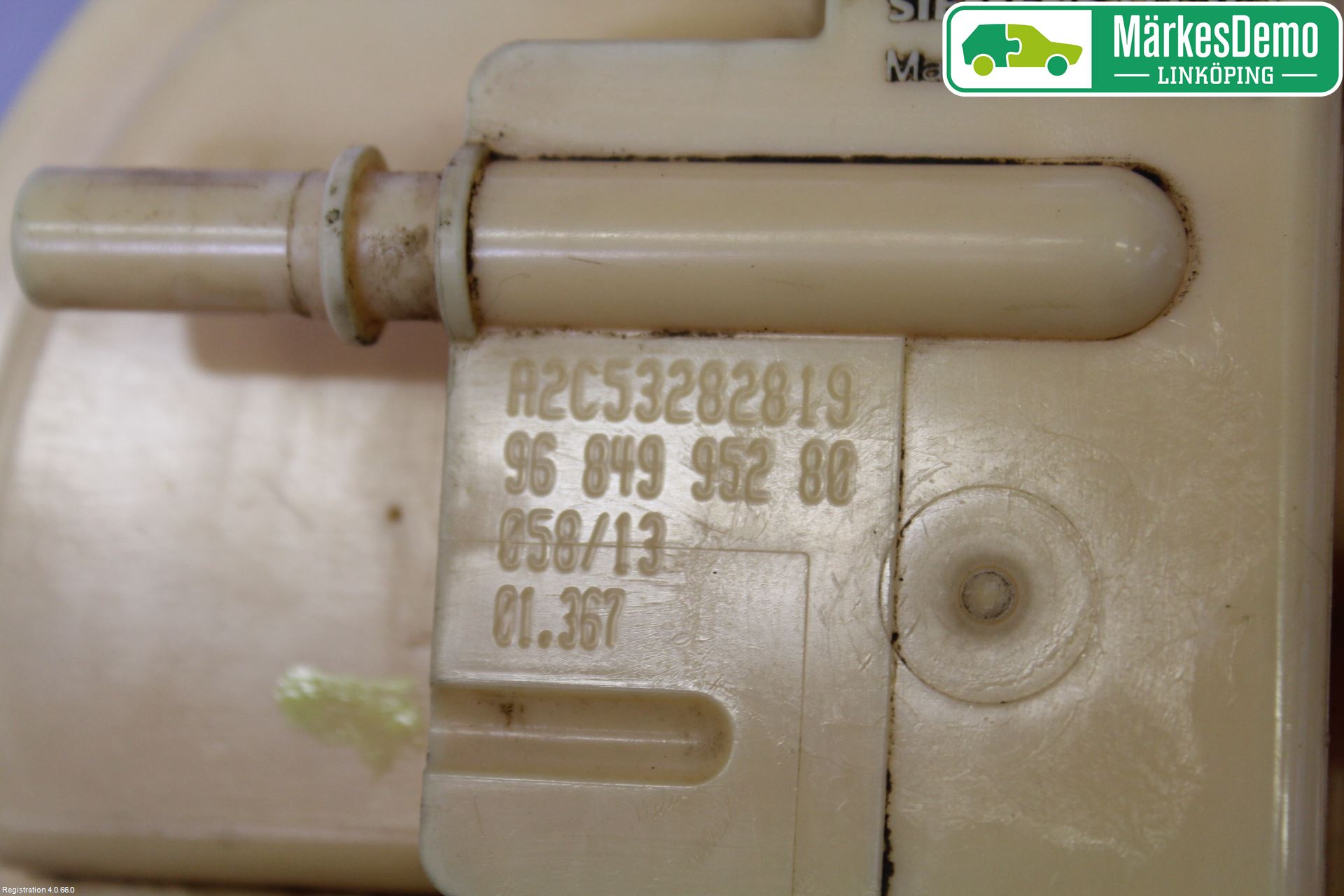 Peugeot PARTNER 08-15 Givare Tank