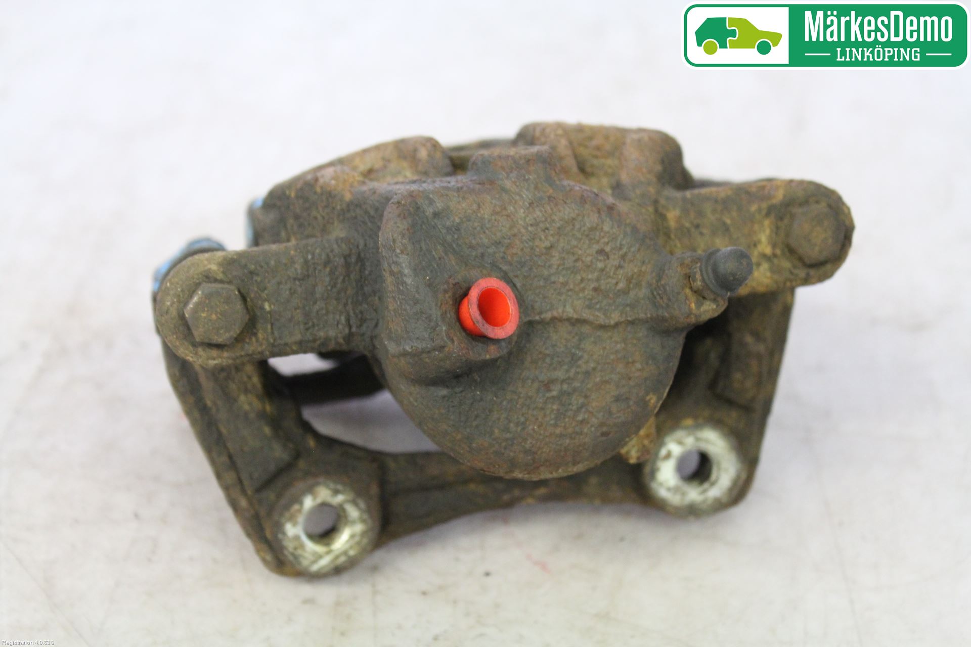 Renault CLIO III  09-12 Bromsok Fram Höger