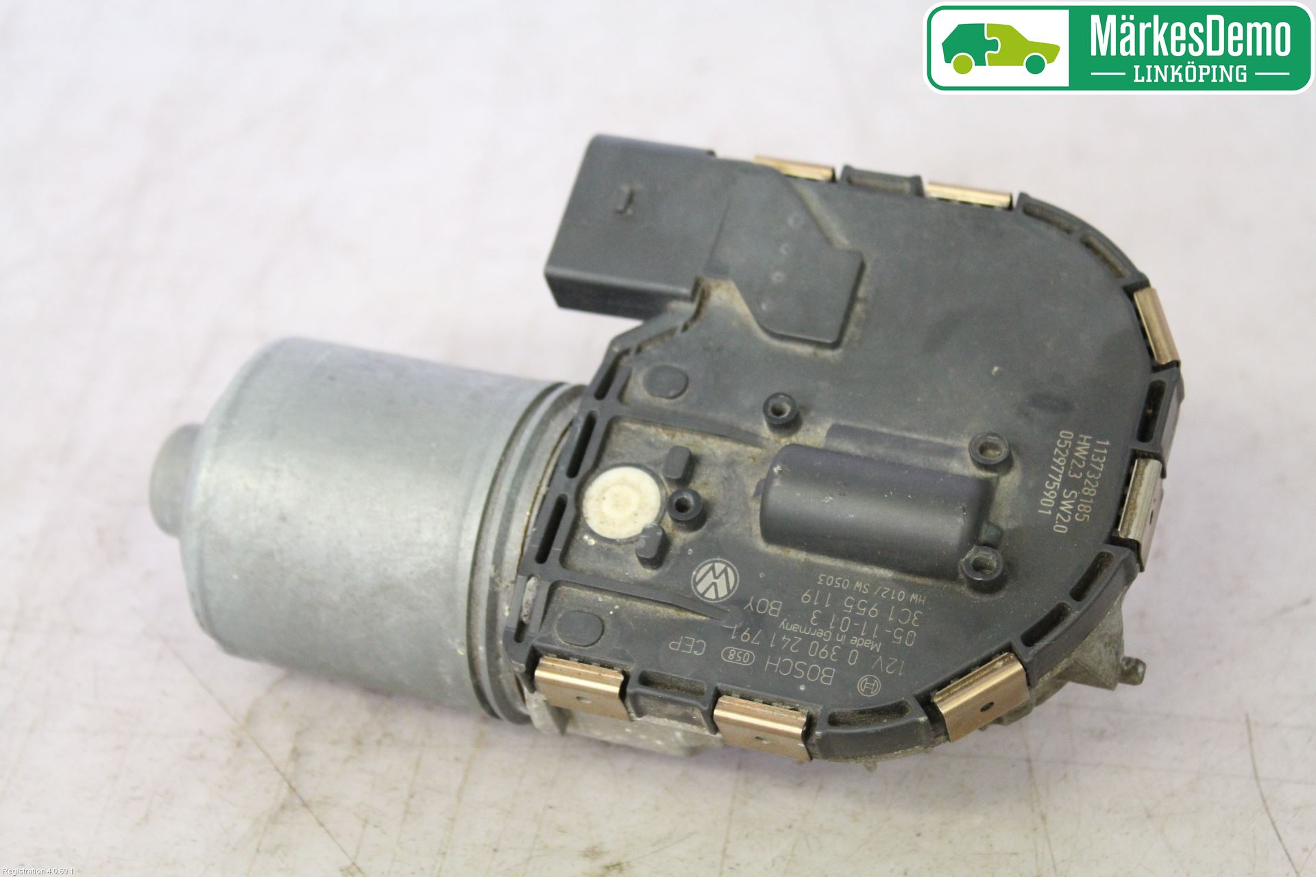 Volkswagen VW PASSAT 05-11 Torkarmotor Vindruta