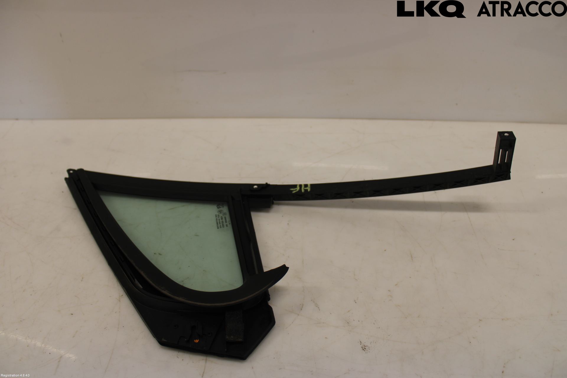 Peugeot 2008 13-20 Dörruta Fram Lilla Hö