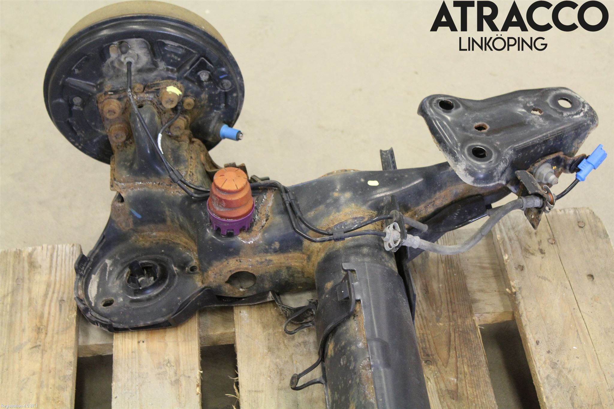 Peugeot 208 12-15 Bakaxel