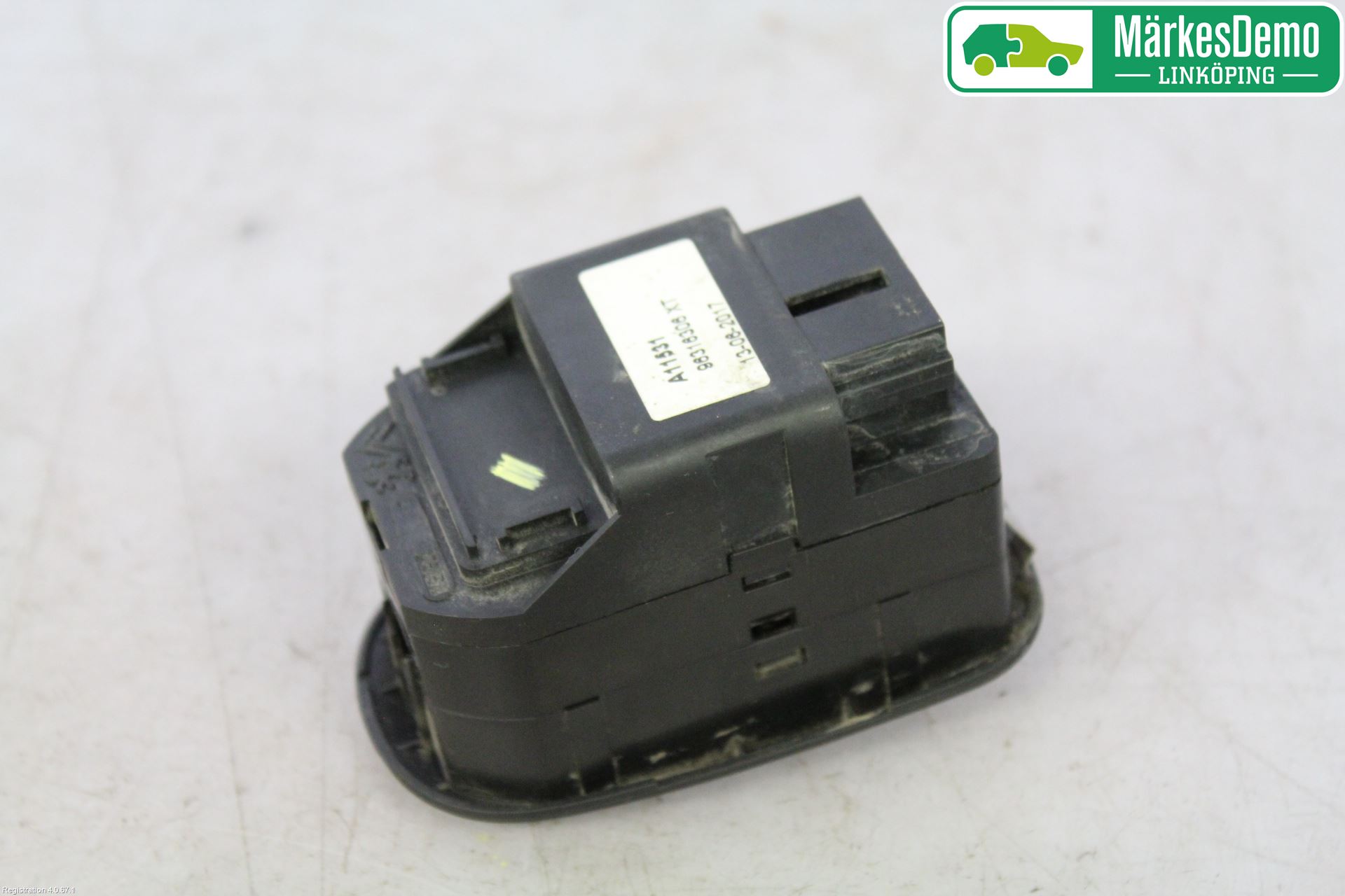 Mopedbil Microcar MICROCAR M. GO Strömställare Elhiss