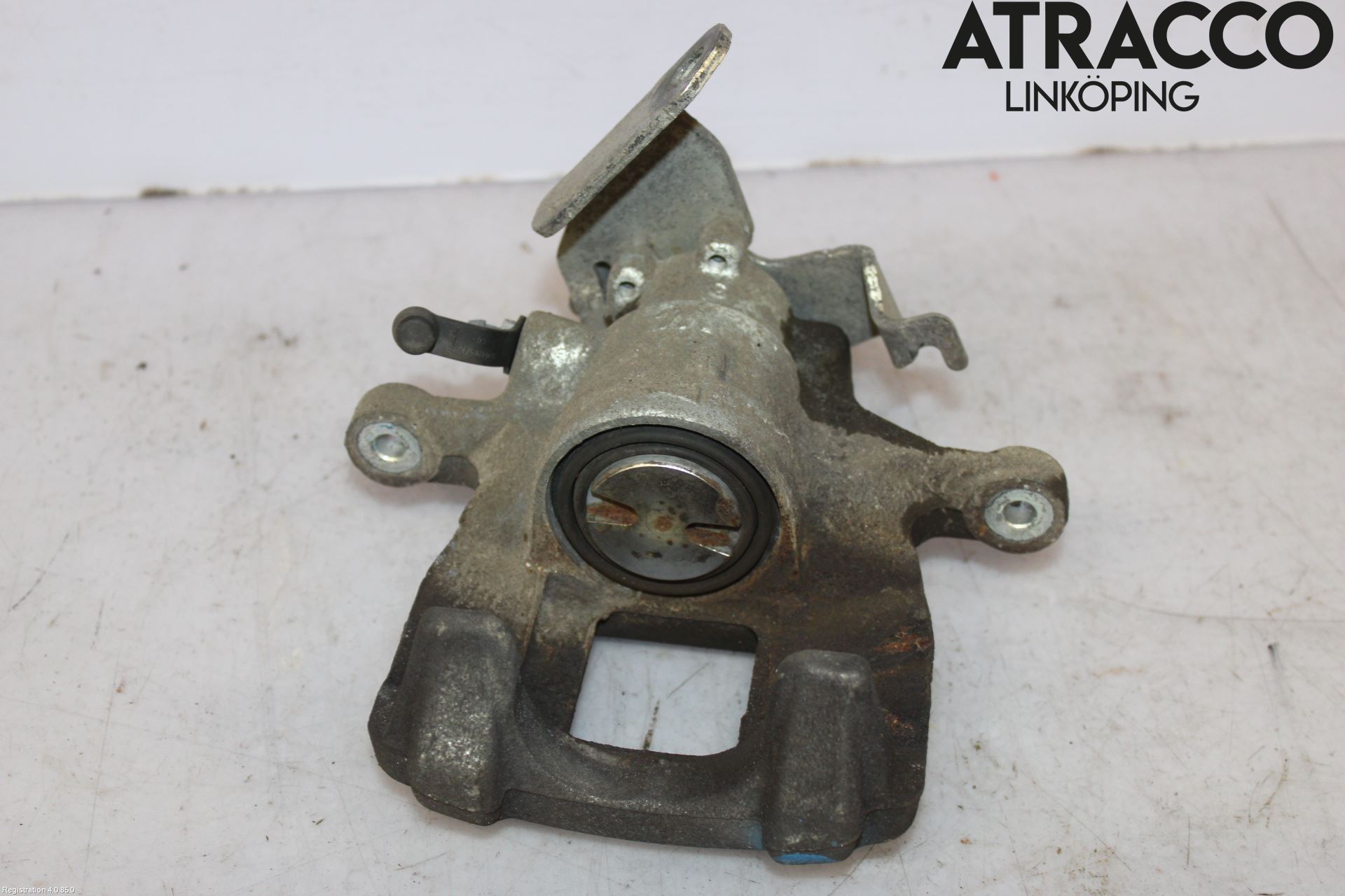 Ford TRANSIT/TOURNEO CUSTOM 13-24 Bromsok Bak Höger