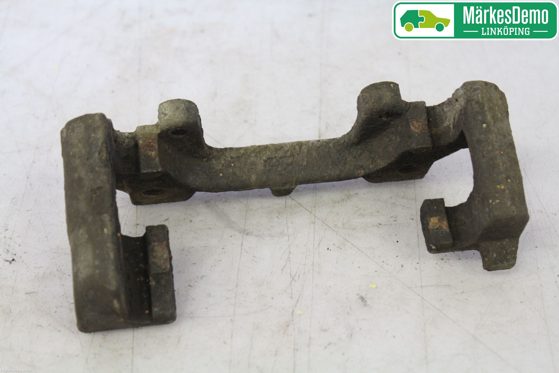 BMW 1 E87/81 5D/3D 03-11 Bromsokshållare