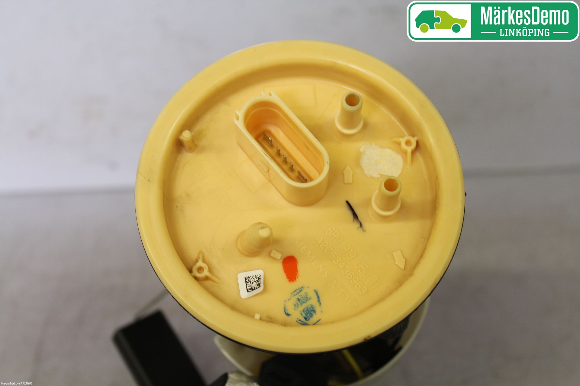 Volkswagen VW POLO 10-17 Bränslepump El