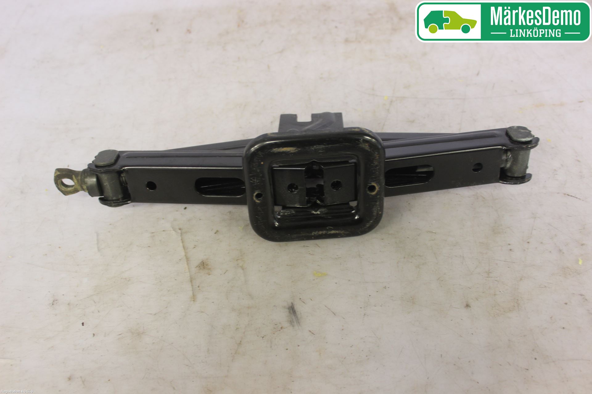 Kia CEED 06-12 Domkraft