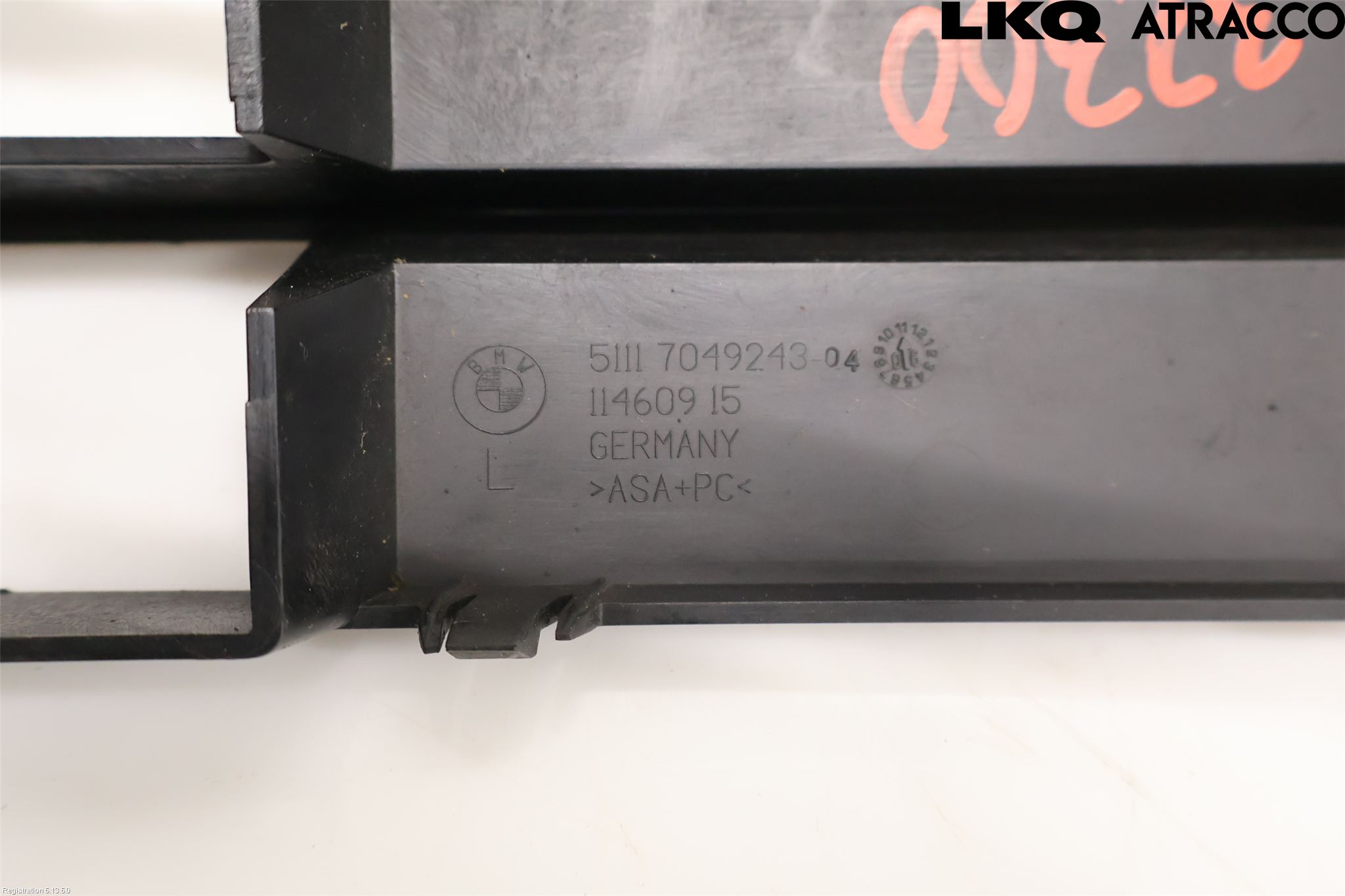 BMW 5 E60/61 Sed/Tou 02-10 Dimljussarg Fram