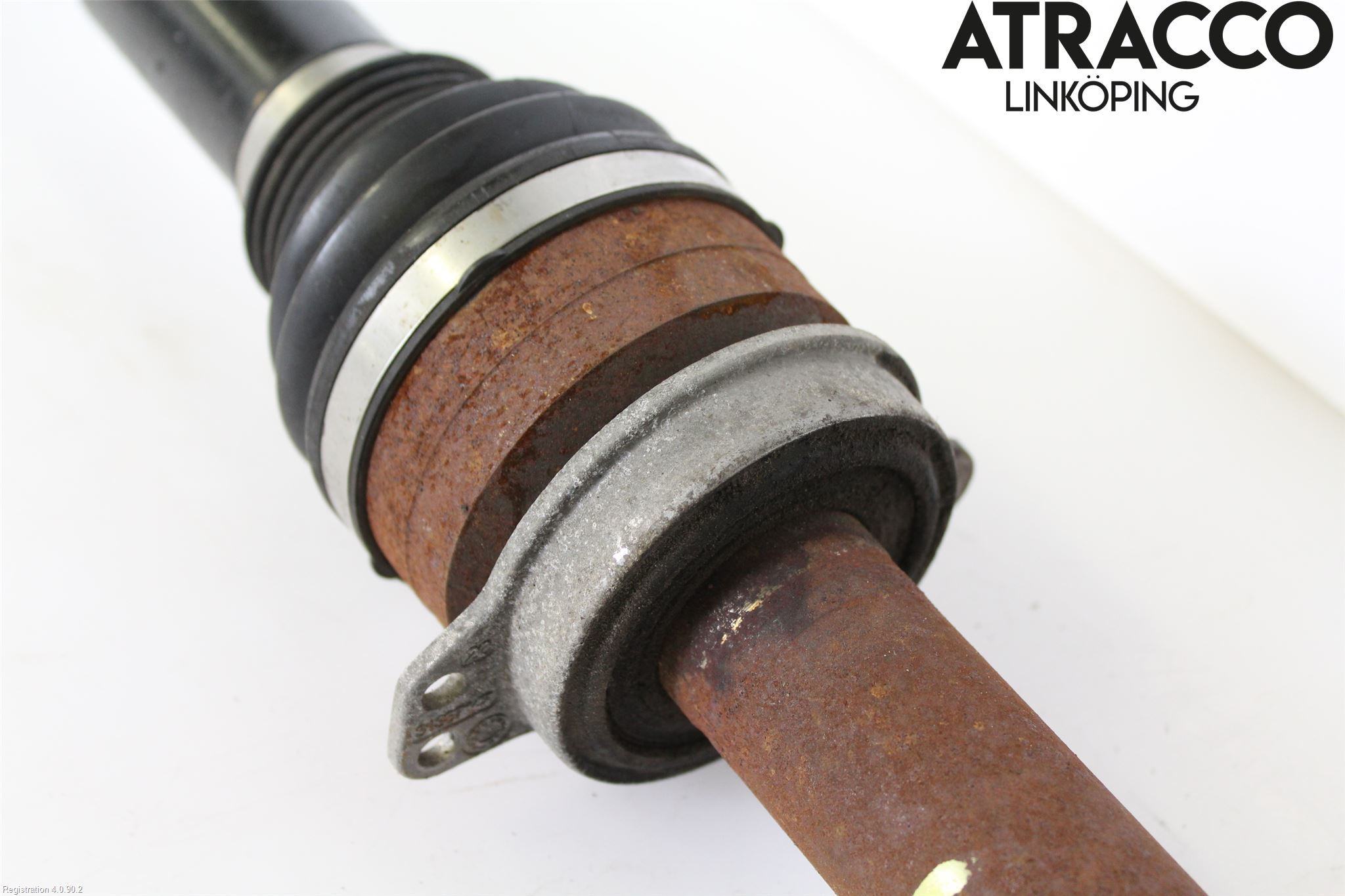 Volvo XC60 14-17 Drivaxel Fram Höger