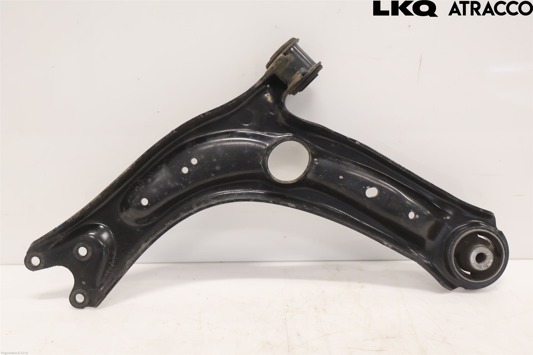 Volkswagen VW PASSAT 15-19 Bärarm Fram Undre Hö