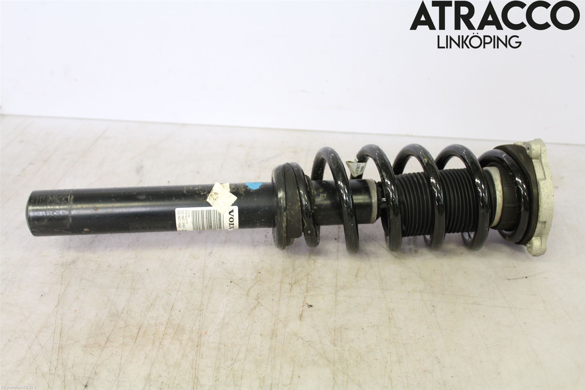 Volvo XC60 18- Fjäderben Fram Höger