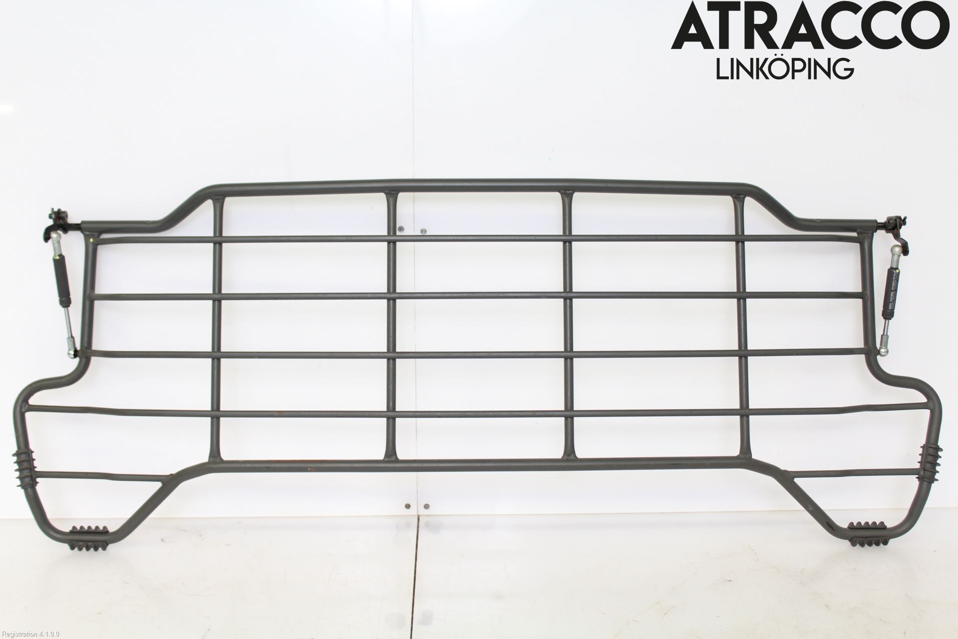 Volvo XC70 05-07 Lastförskjutningsskydd-Galler