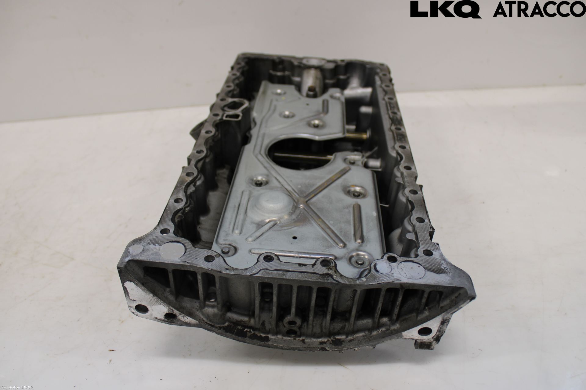 Volvo XC90 07-14 Oljetråg