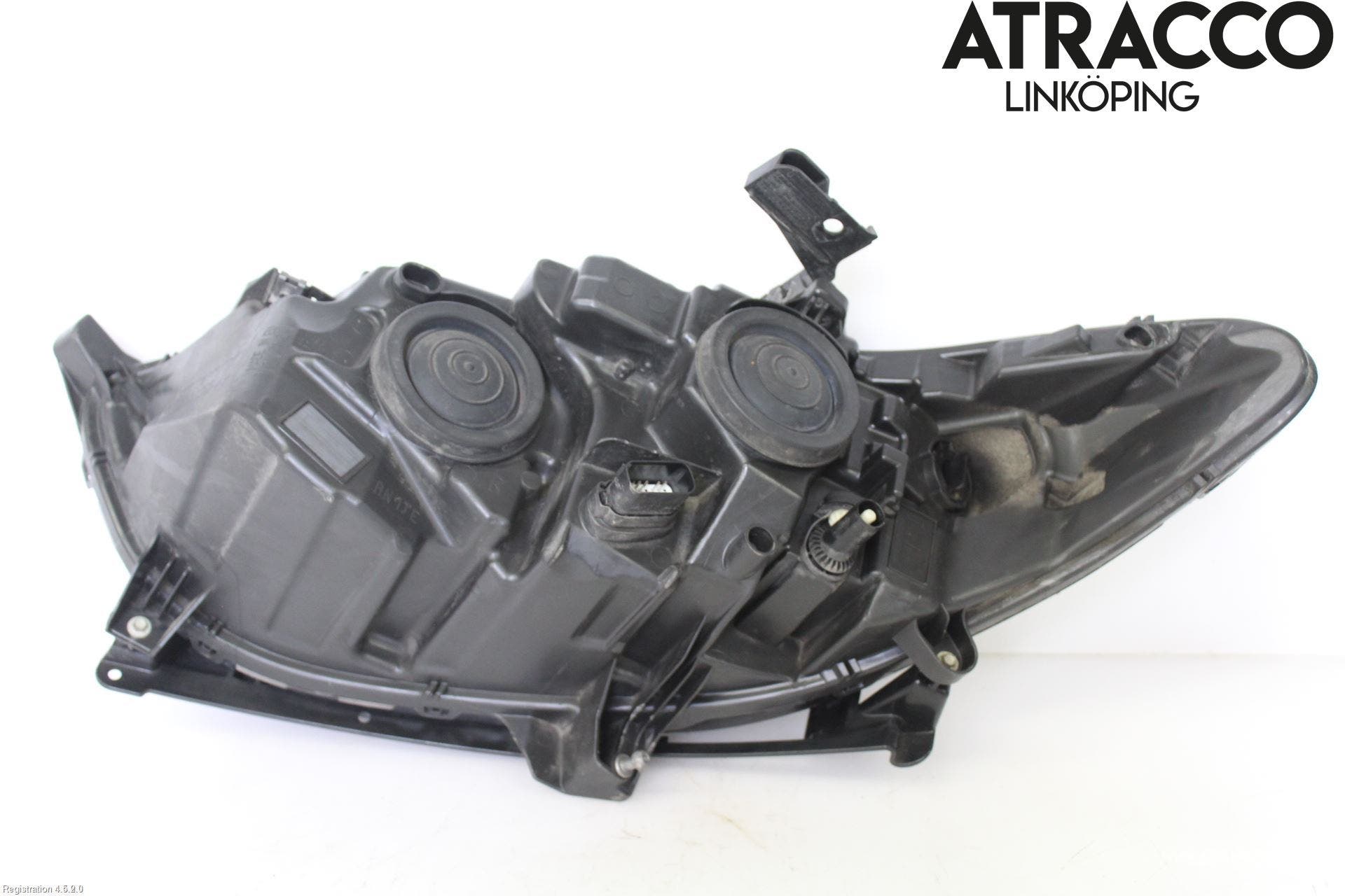 Ford MONDEO 15-22 Strålkastare Höger