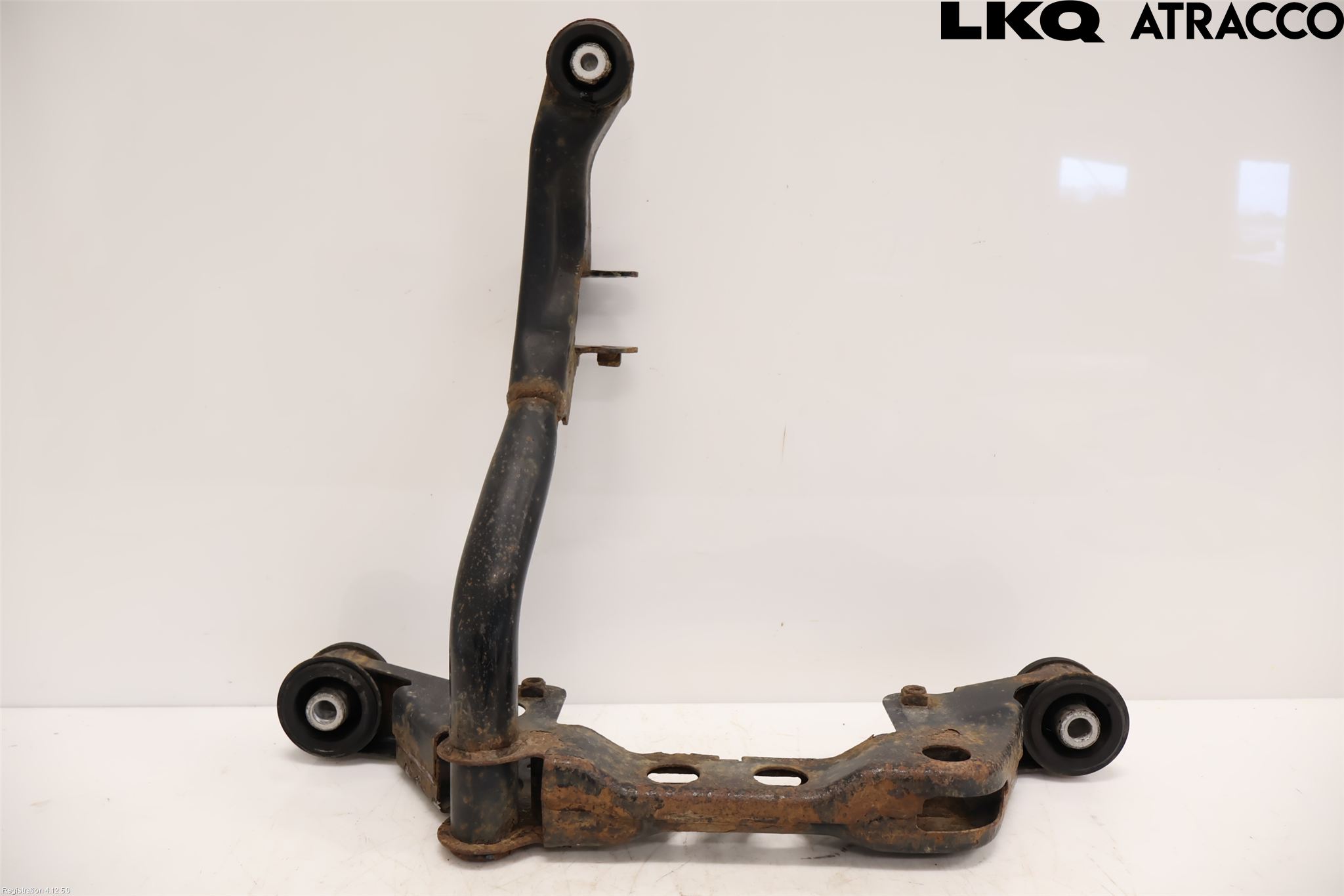 Volkswagen VW TRANSP/CARAVELLE (T6) 16-22 Bakaxel Fäste