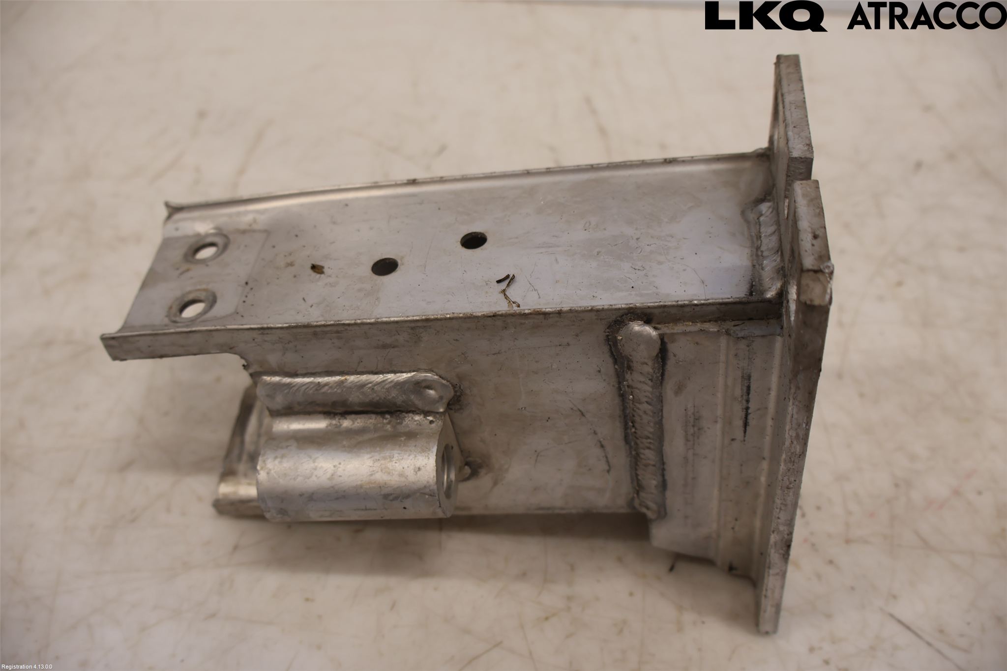 Audi A4/S4 08-11 Stötfångarbärjärn Fram