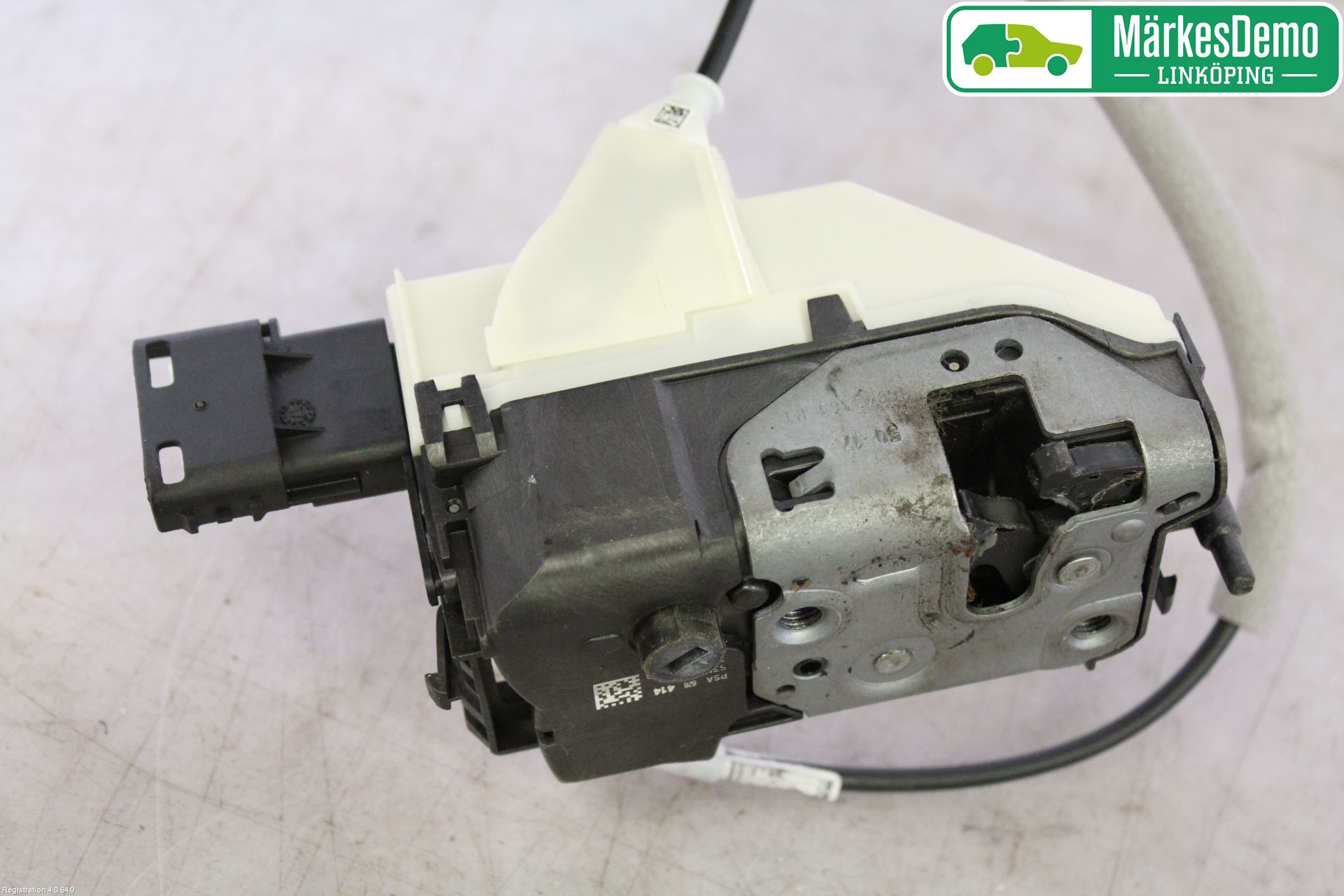 Peugeot PARTNER 16-18 Låskista-Dörrlås