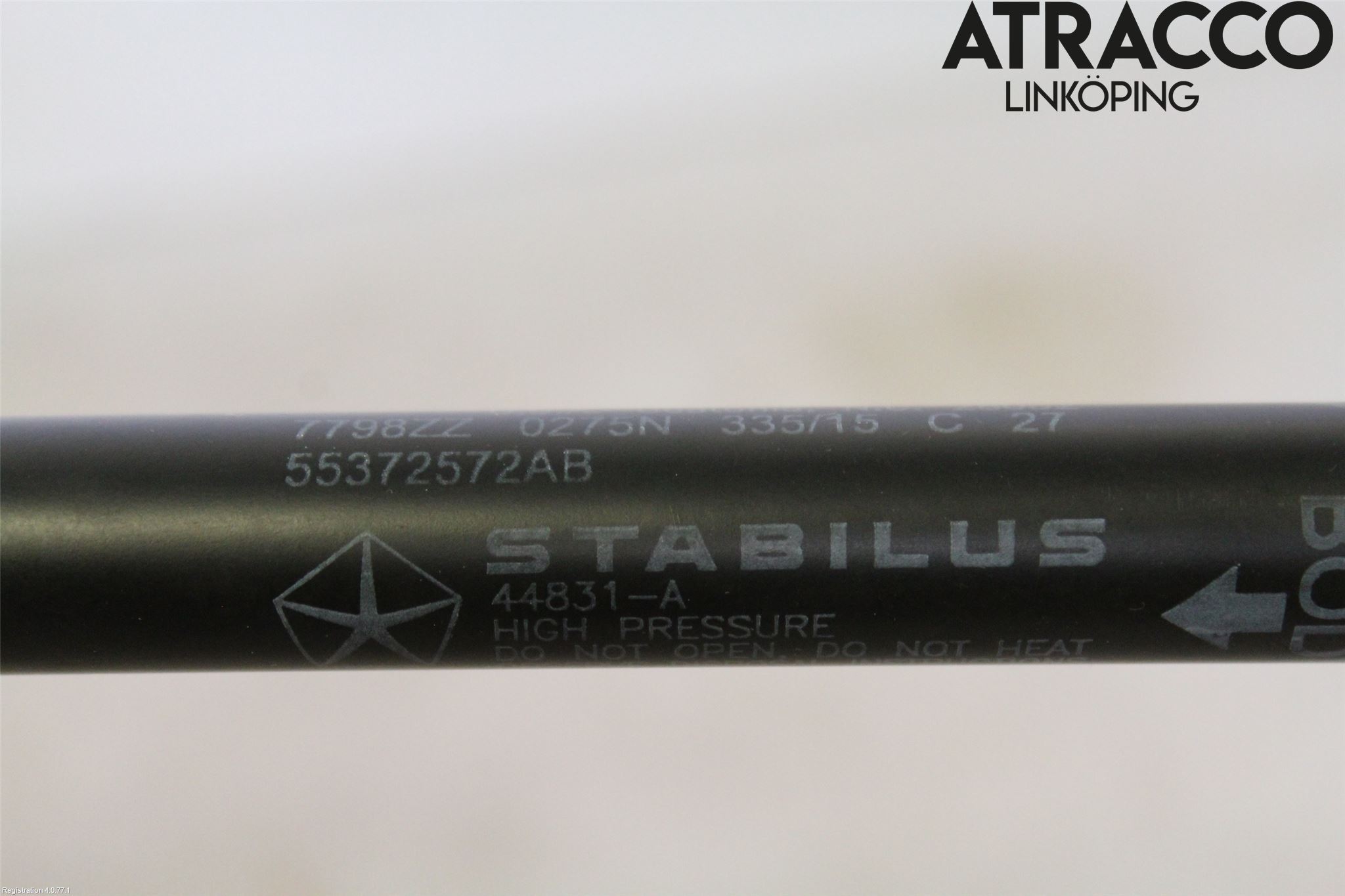 Dodge PICK UP RAM 81- Gasfjäder Motorhuv