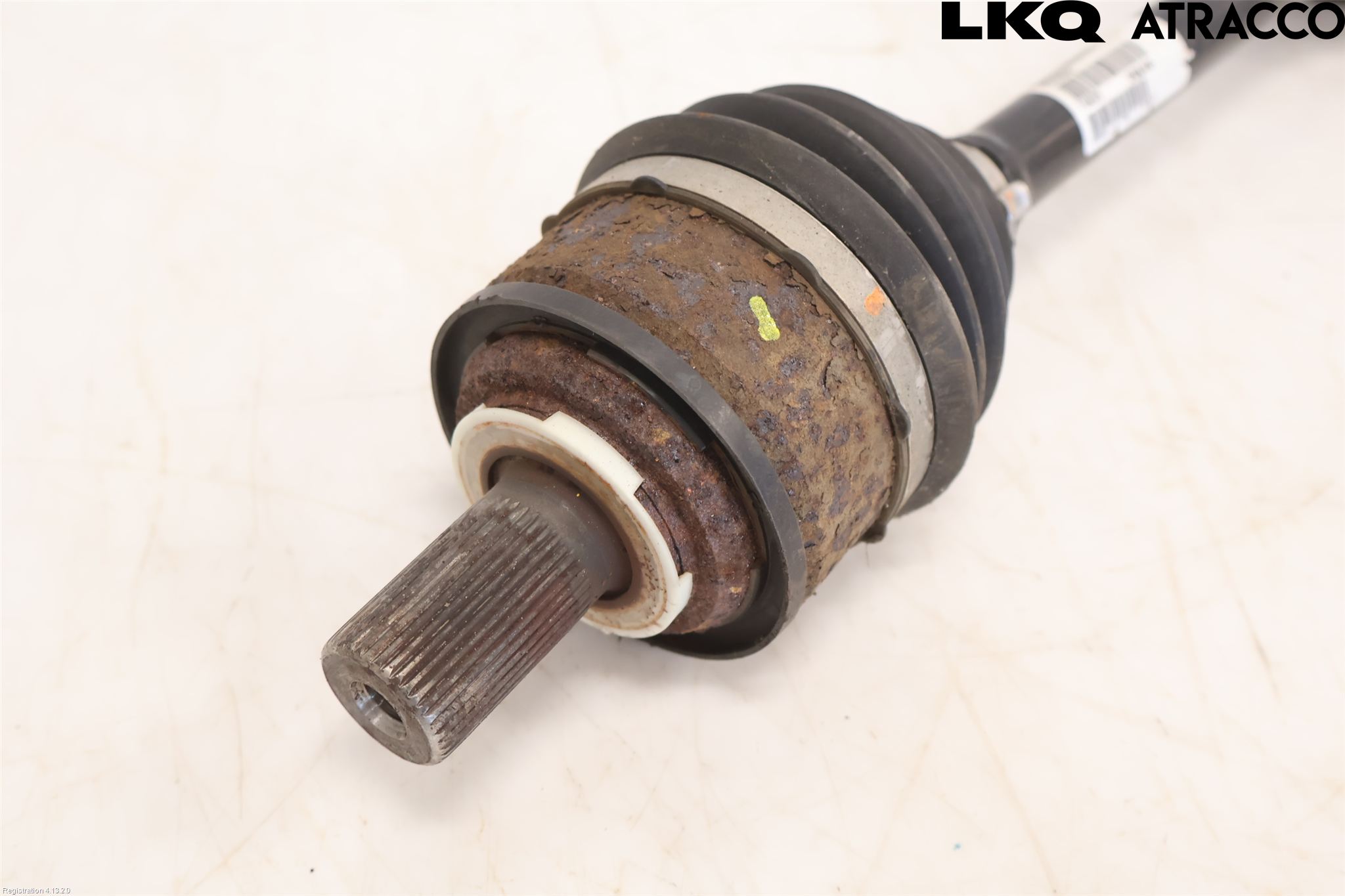 Volvo V90 17->> Drivaxel Fram Vänster