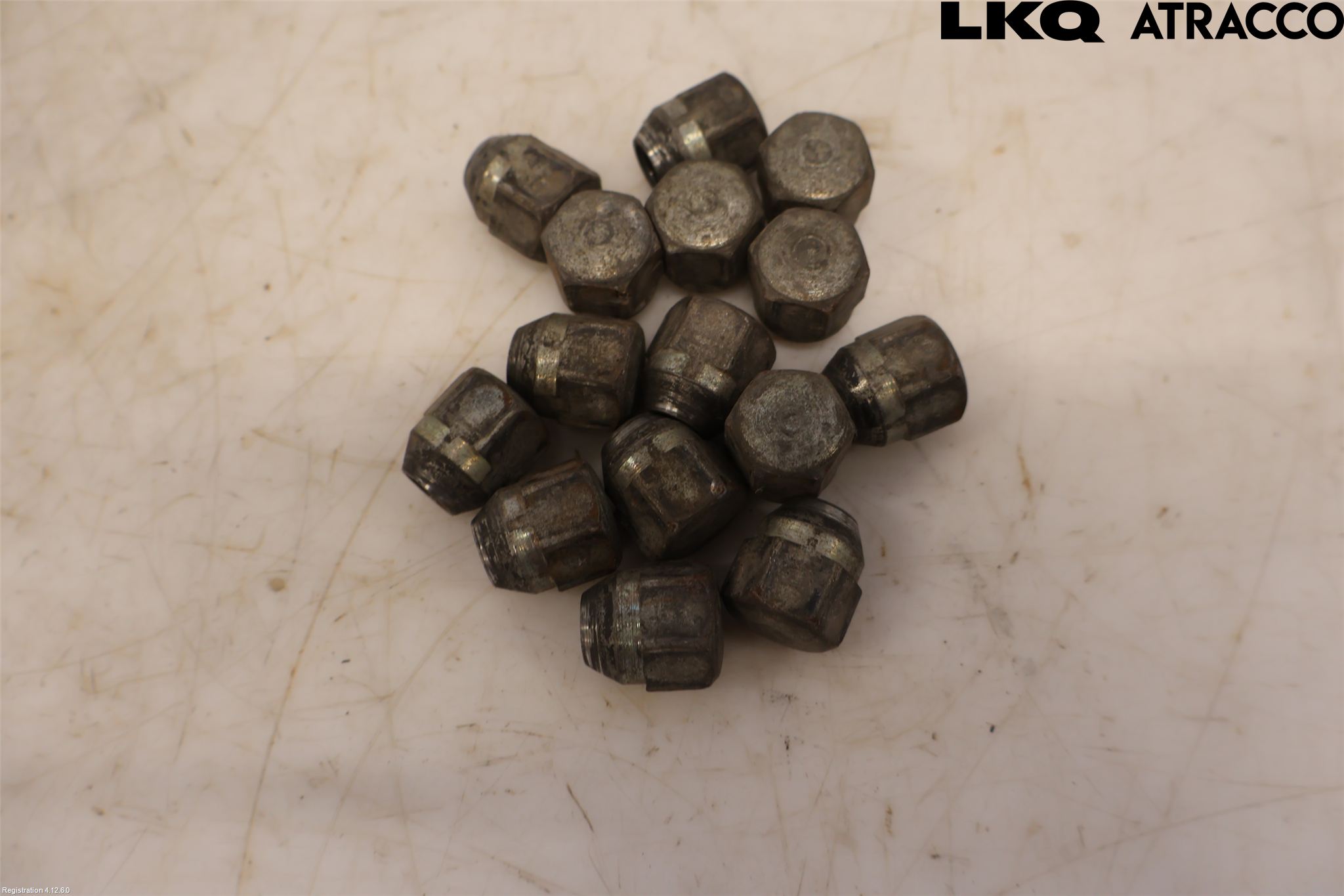 Mopedbil Ligier LIGIER JS 50 Hjulmutter-Bult-Sats