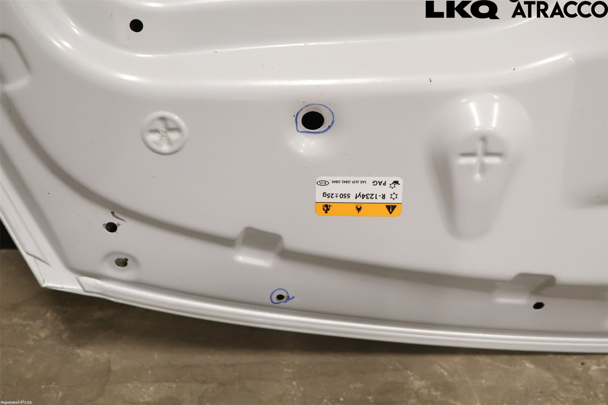 Kia CARENS III 13-19 Huv Fram