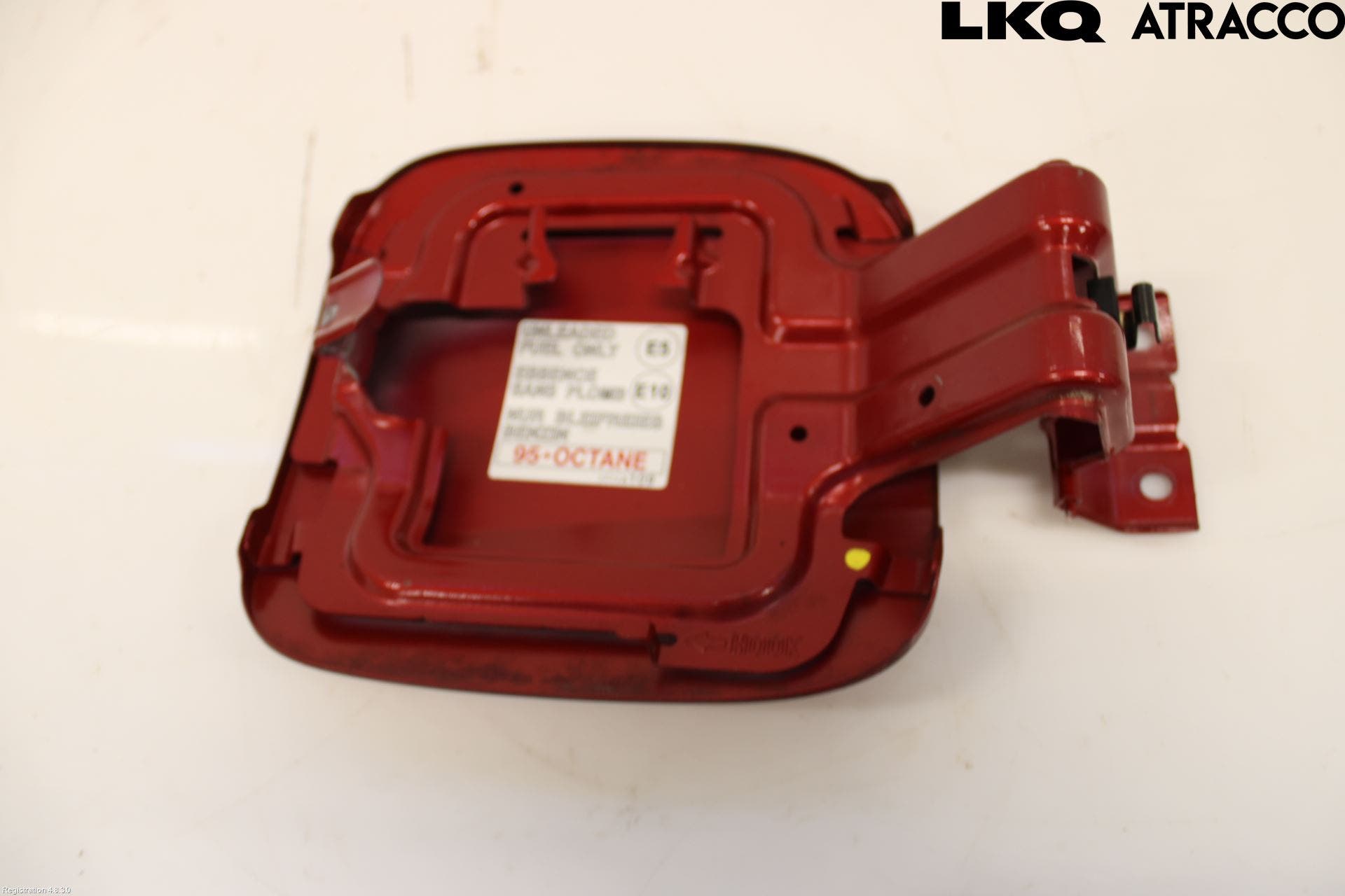 Mitsubishi ECLIPS CROSS Tanklucka