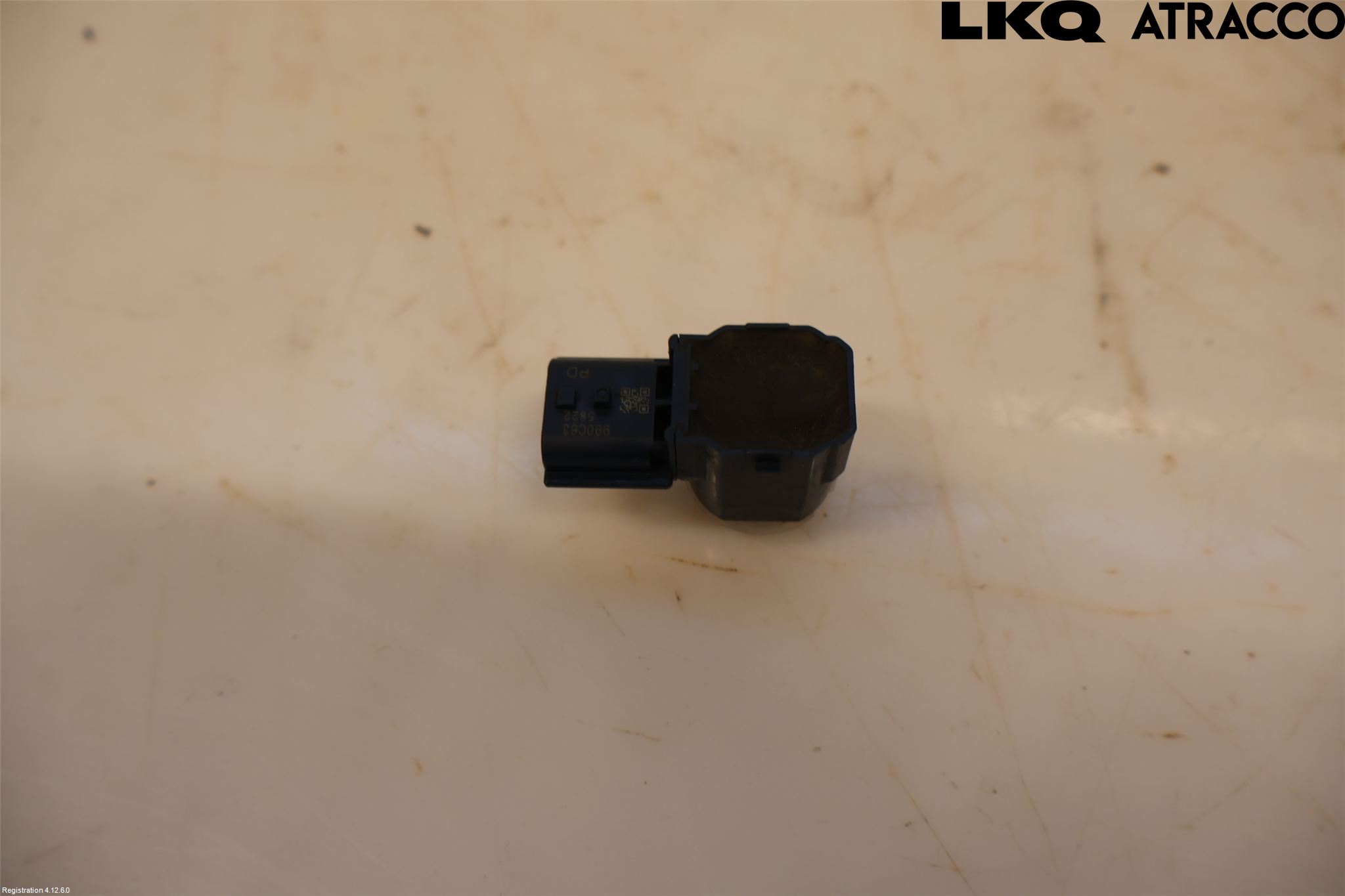 Mitsubishi OUTLANDER 13-21 Parkeringshjälp Frontsensor