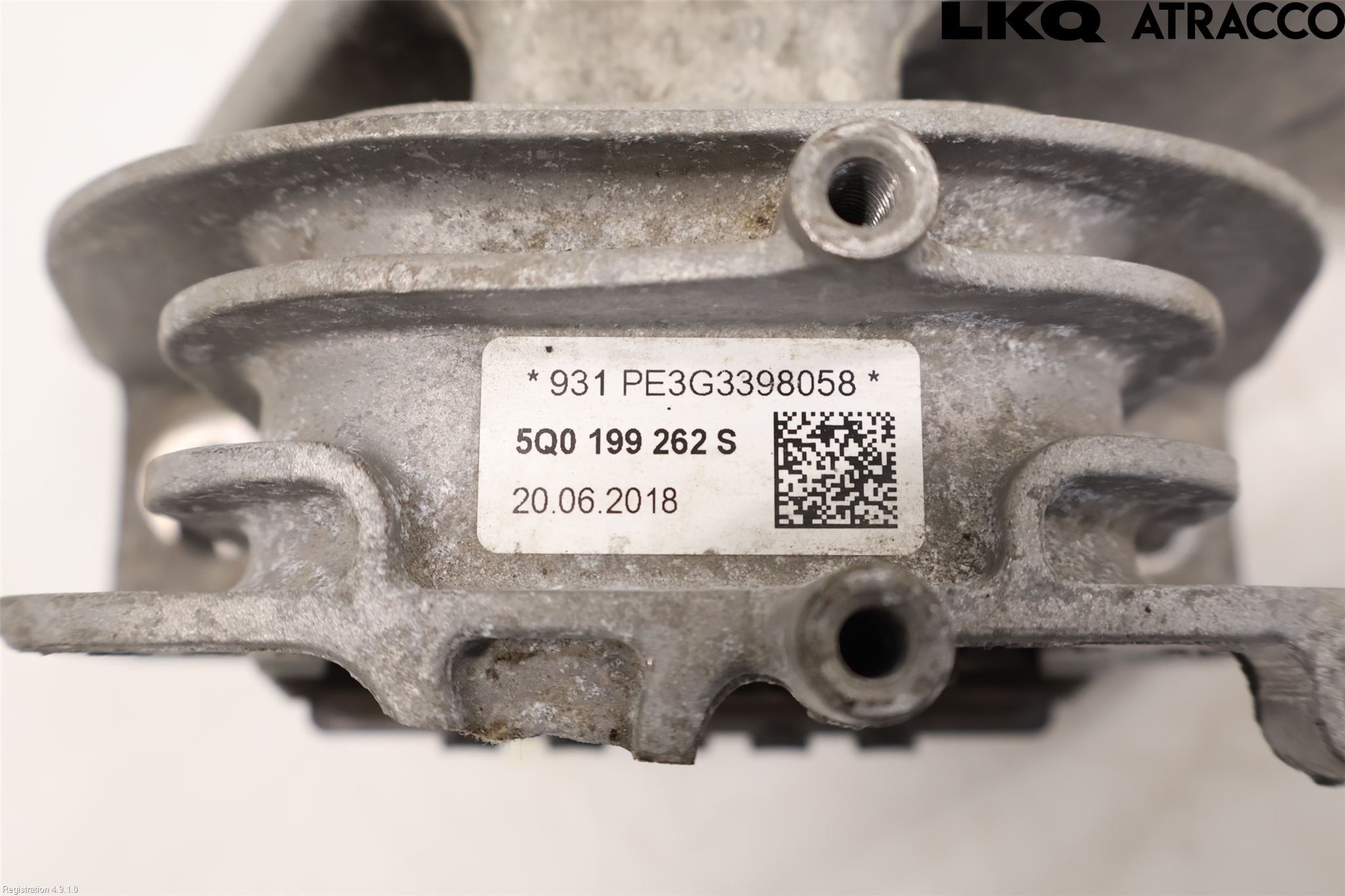 Volkswagen VW PASSAT 15-19 Motorfäste