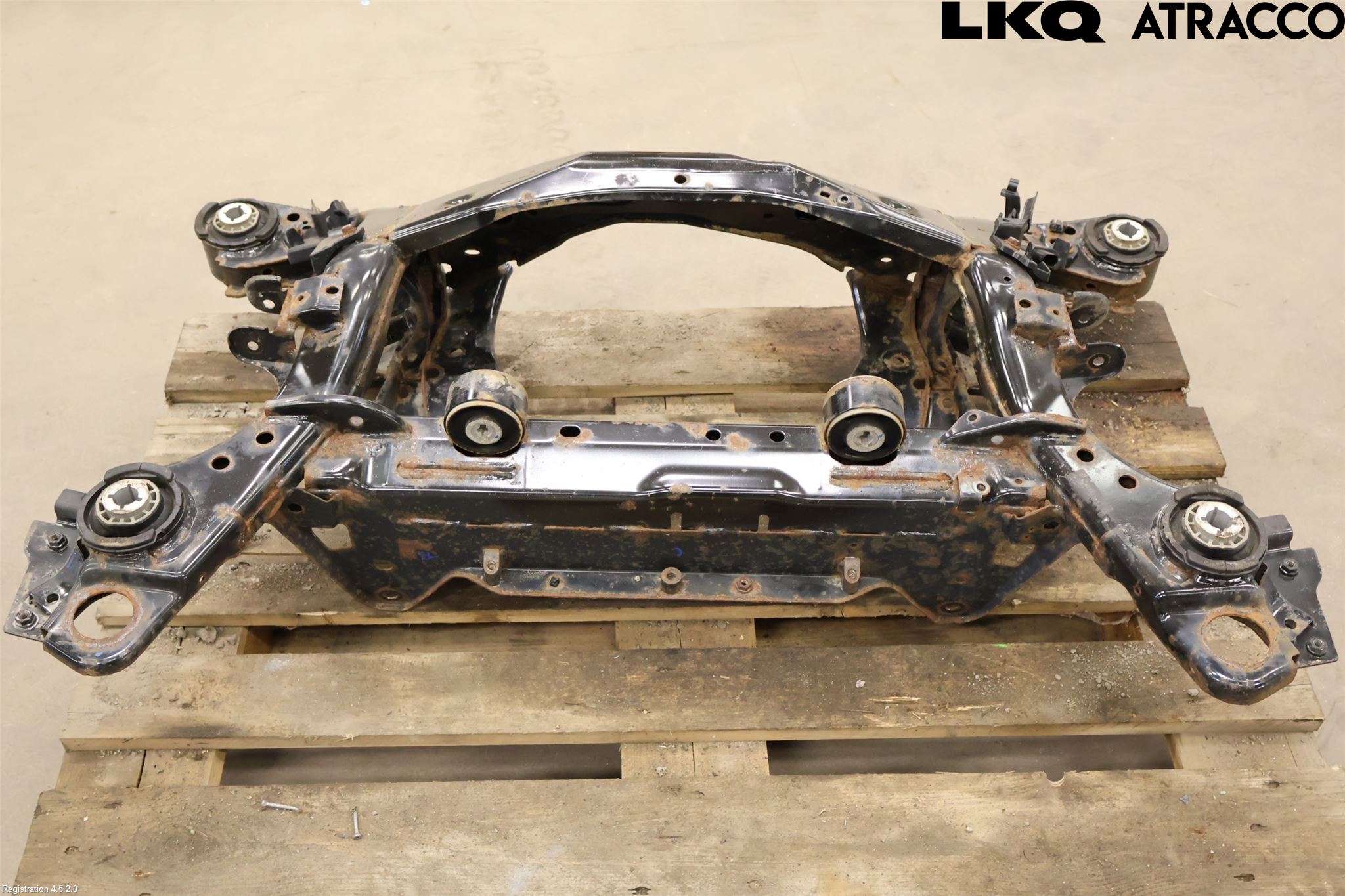 Volvo XC90/RECHARGE 16- Bakaxelbalk