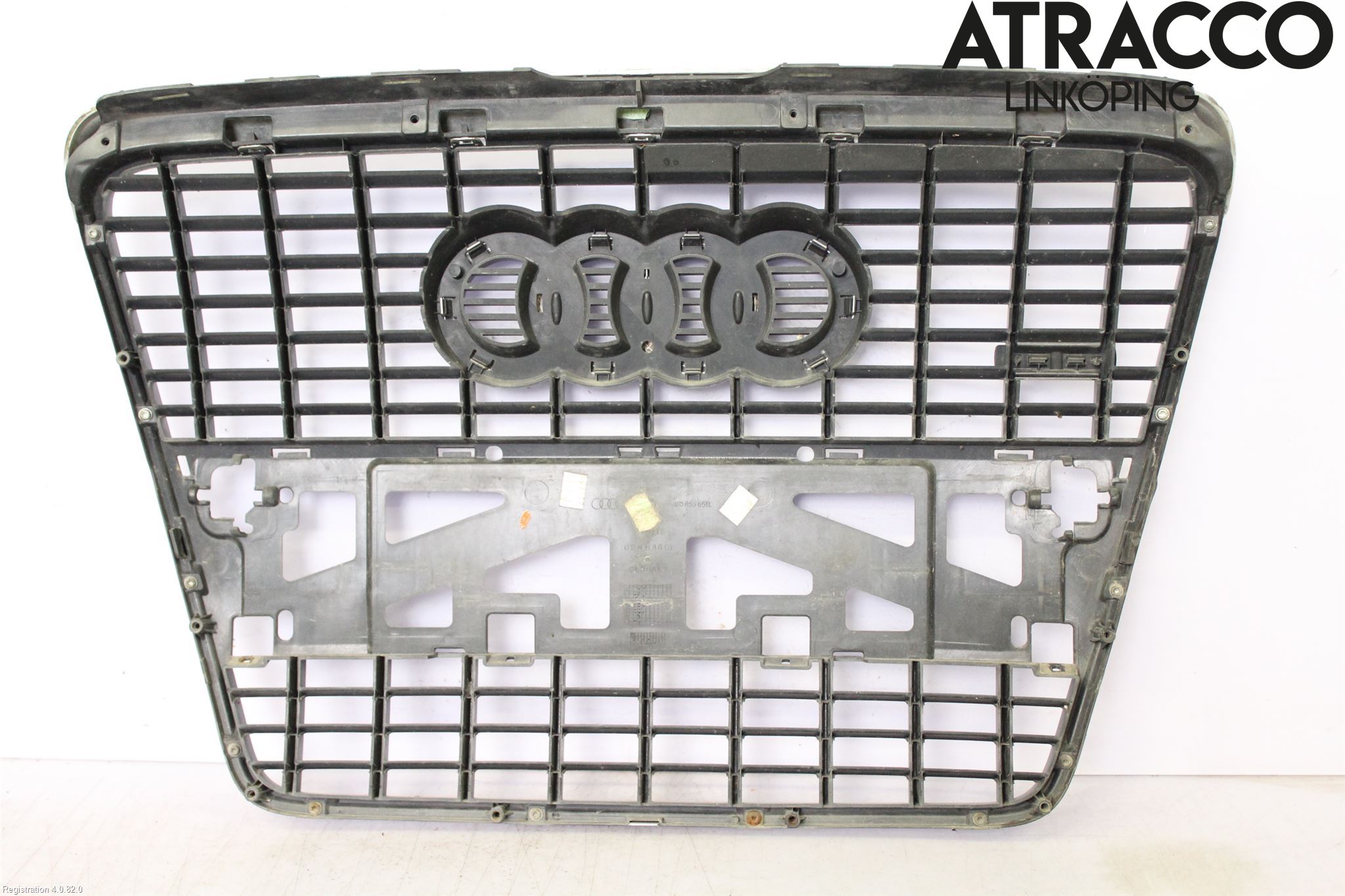 Audi A6/S6     05-11 Grill Komp