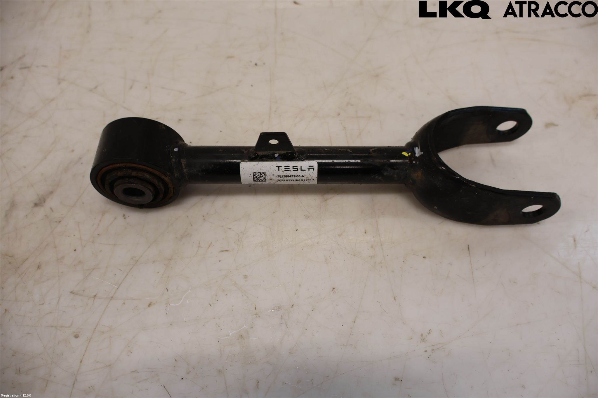 Tesla MODEL Y 21- Bärarm Bak Övre Vänster