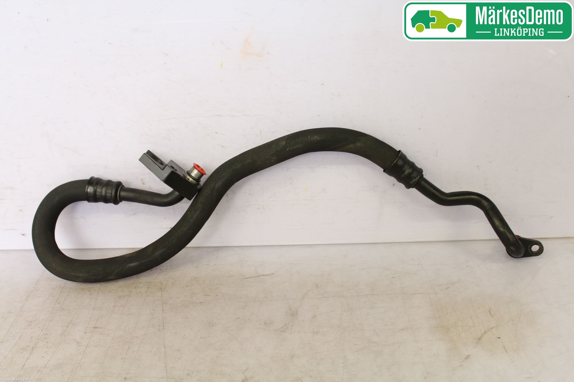 BMW 6 E63/64    02-10 Motor Oljerör-Slang