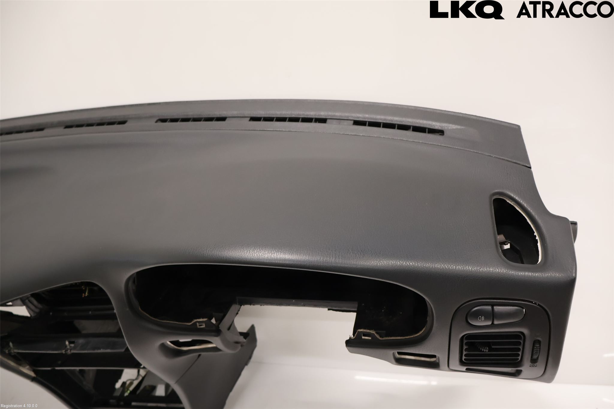 Mitsubishi LANCER  93-96 Instrumentbräda