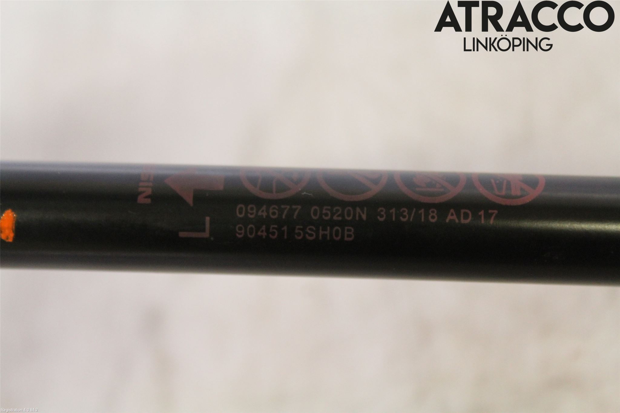 Nissan LEAF 18- Gasfjäder Baklucka