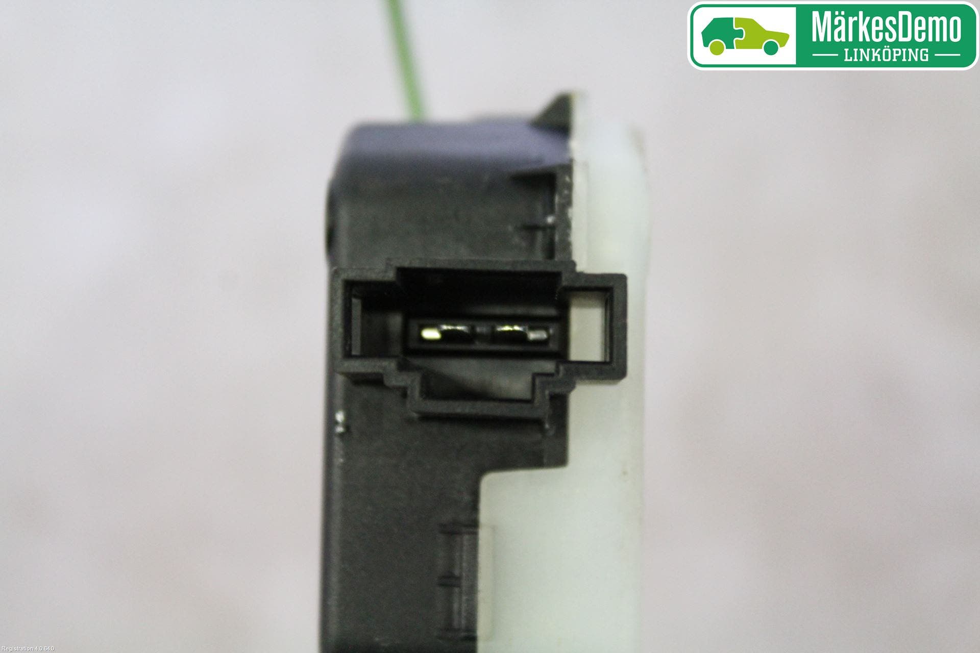 Volvo V70 08-13 Centrallåsmot Tanklucka