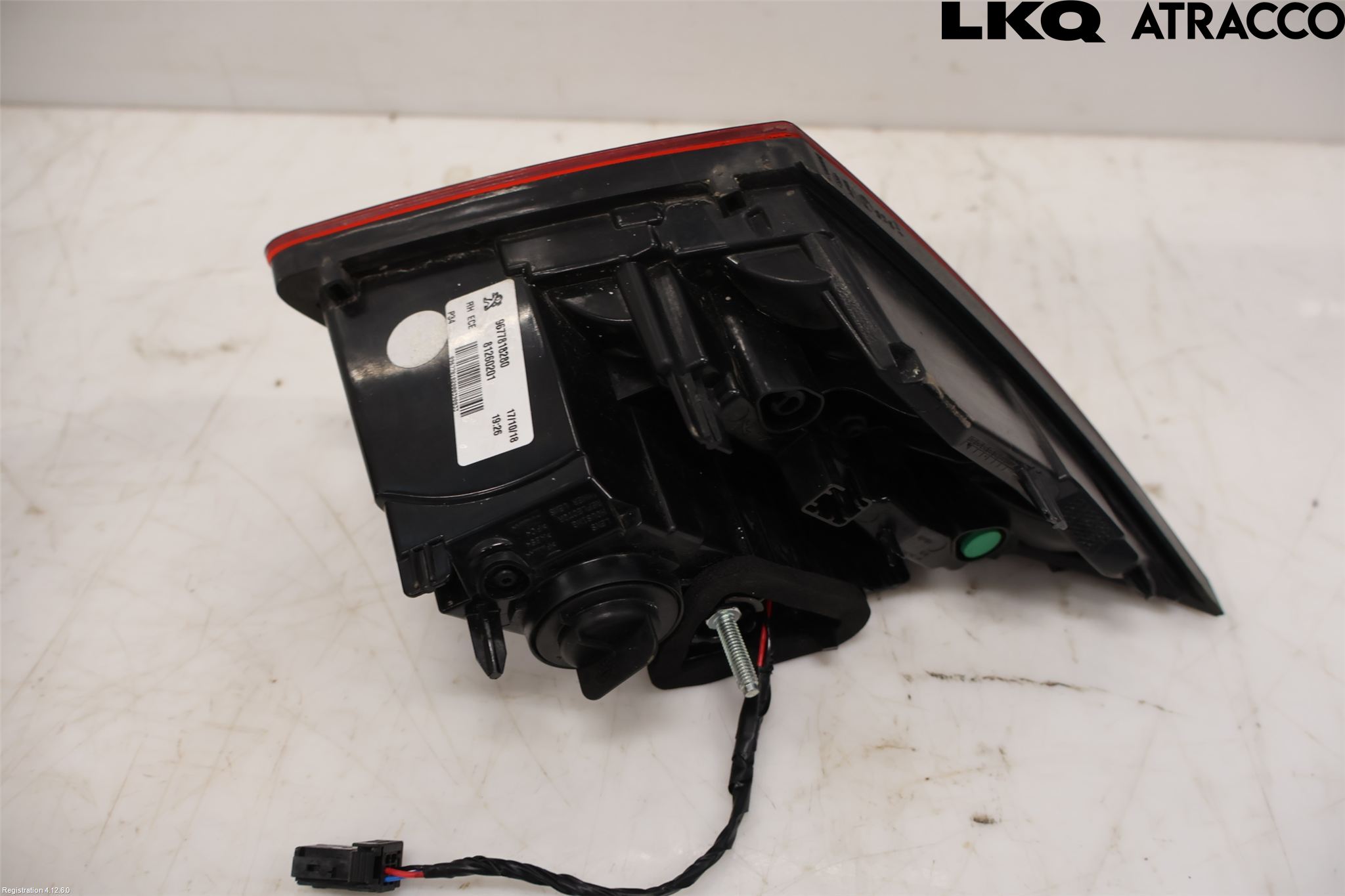 Peugeot 308 14-21 Bakljus Lucka Hö