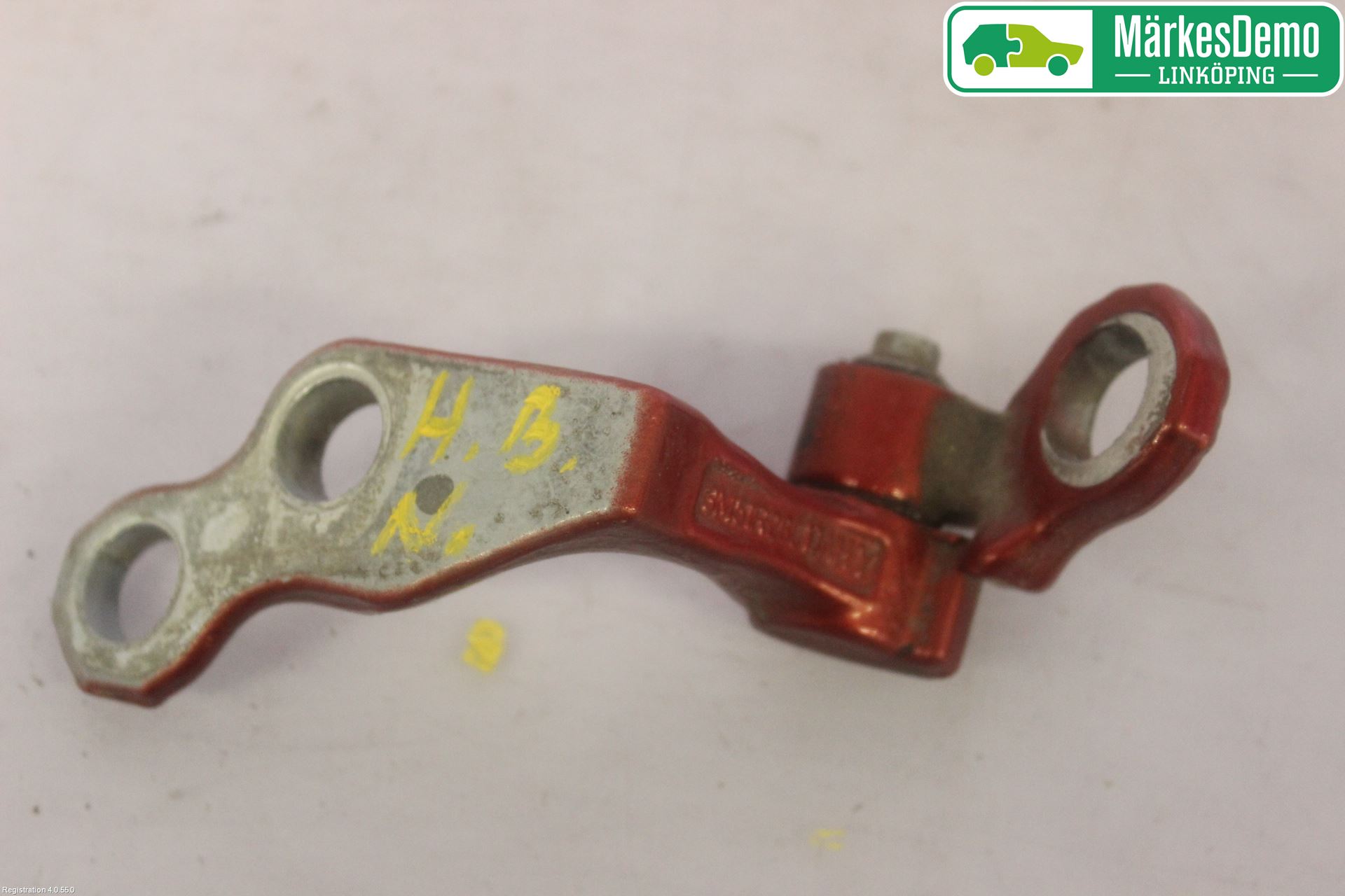 Ford FOCUS     04-07 Dörrgångjärn