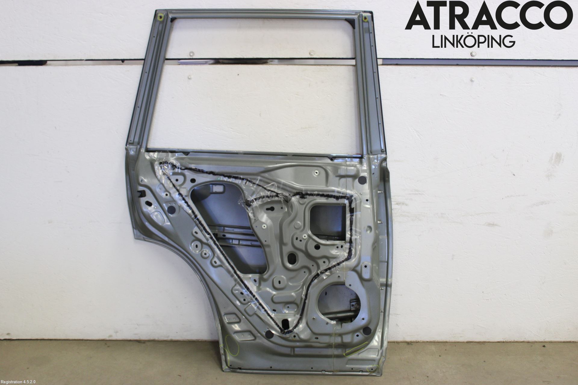 Nissan X-TRAIL 08-14 Dörr Bak Vänster