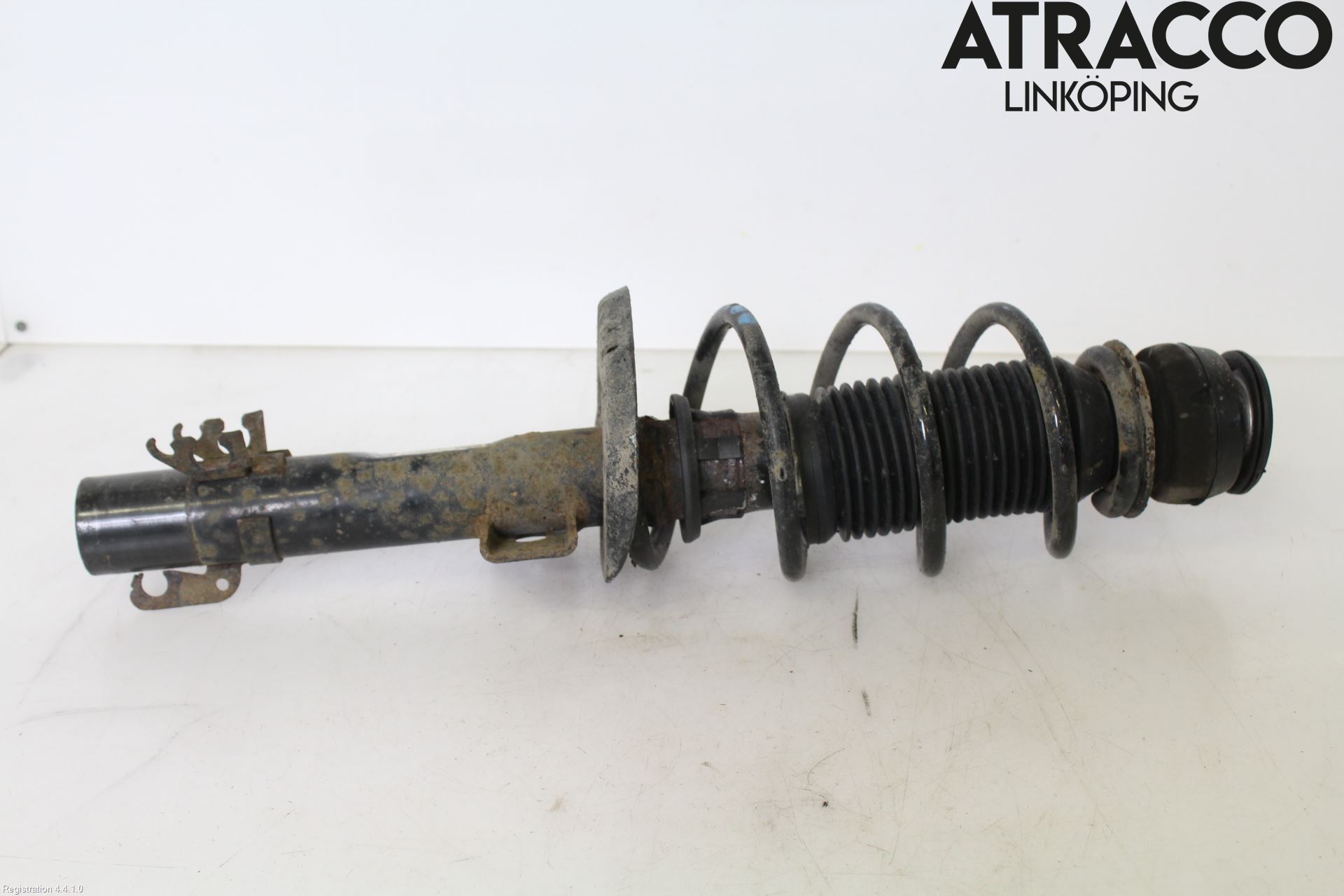 Audi A1/S1 11-18 Fjäderben Fram Vänster