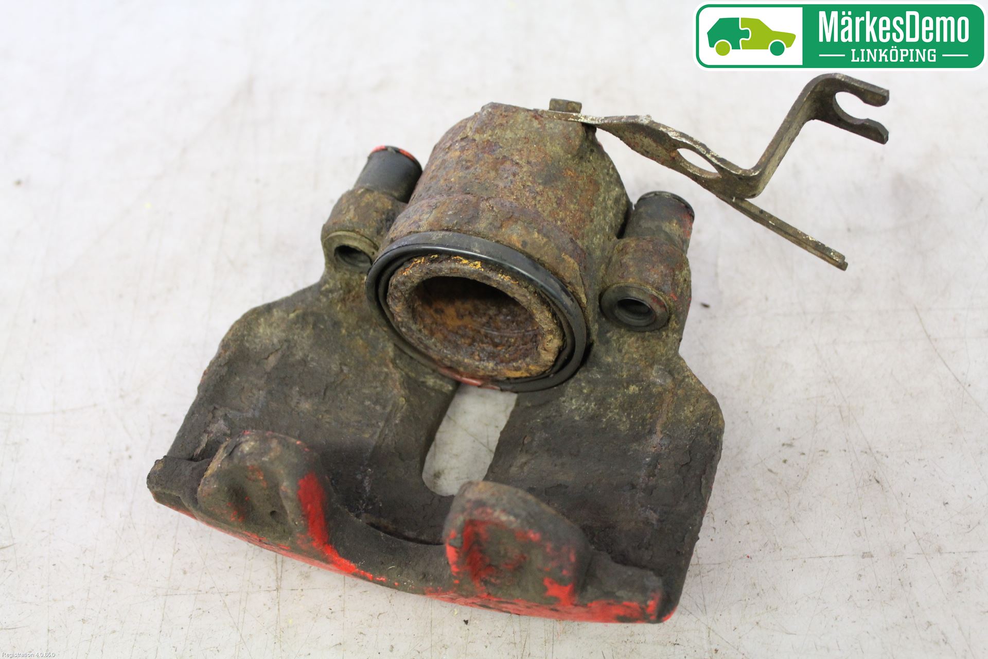 Audi A4/S4 05-07 Bromsok Fram Vänster